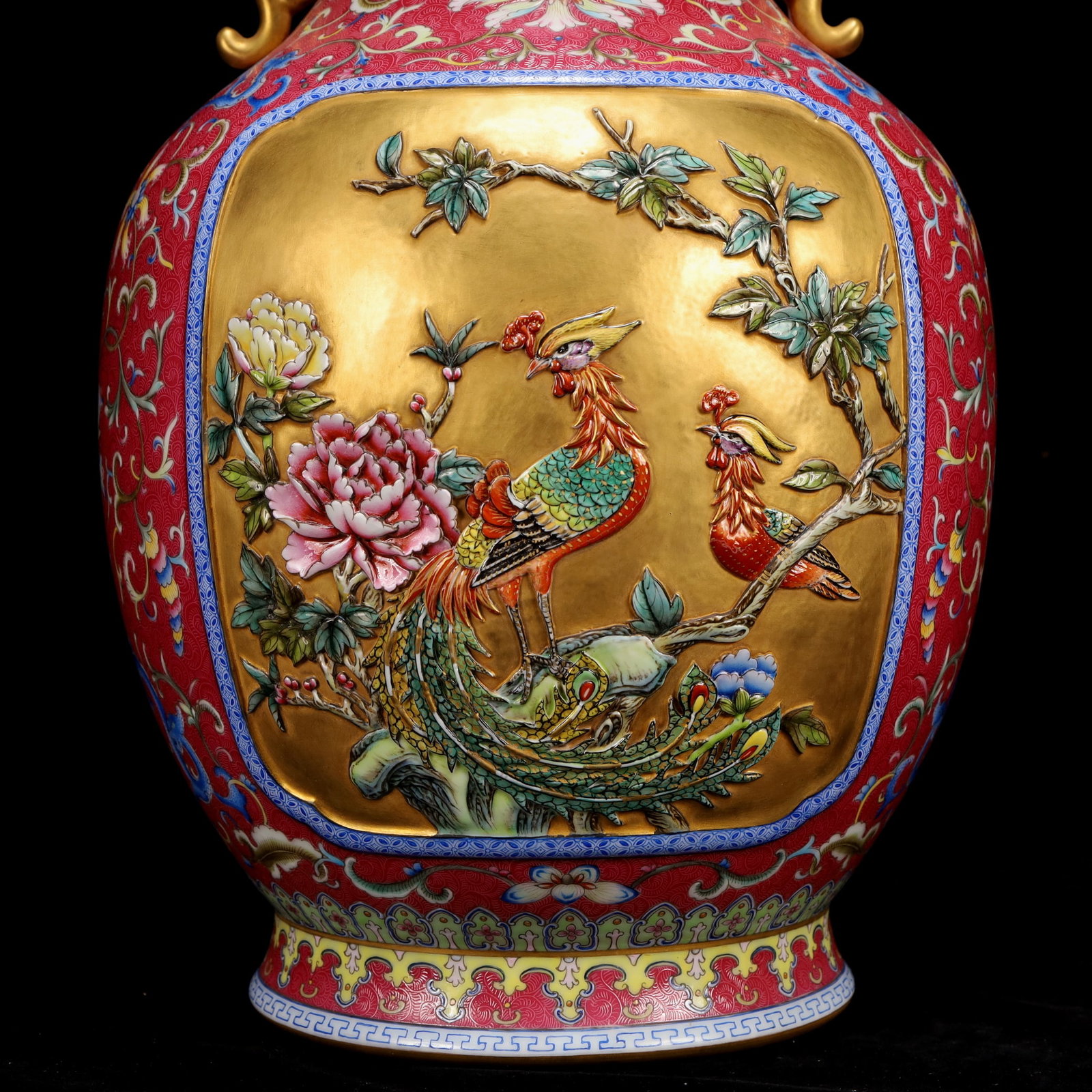 A Huge Famille-Rose Red Ground Painted Gold Flower and Bird Pattern Dragon-Ears Vase - 12