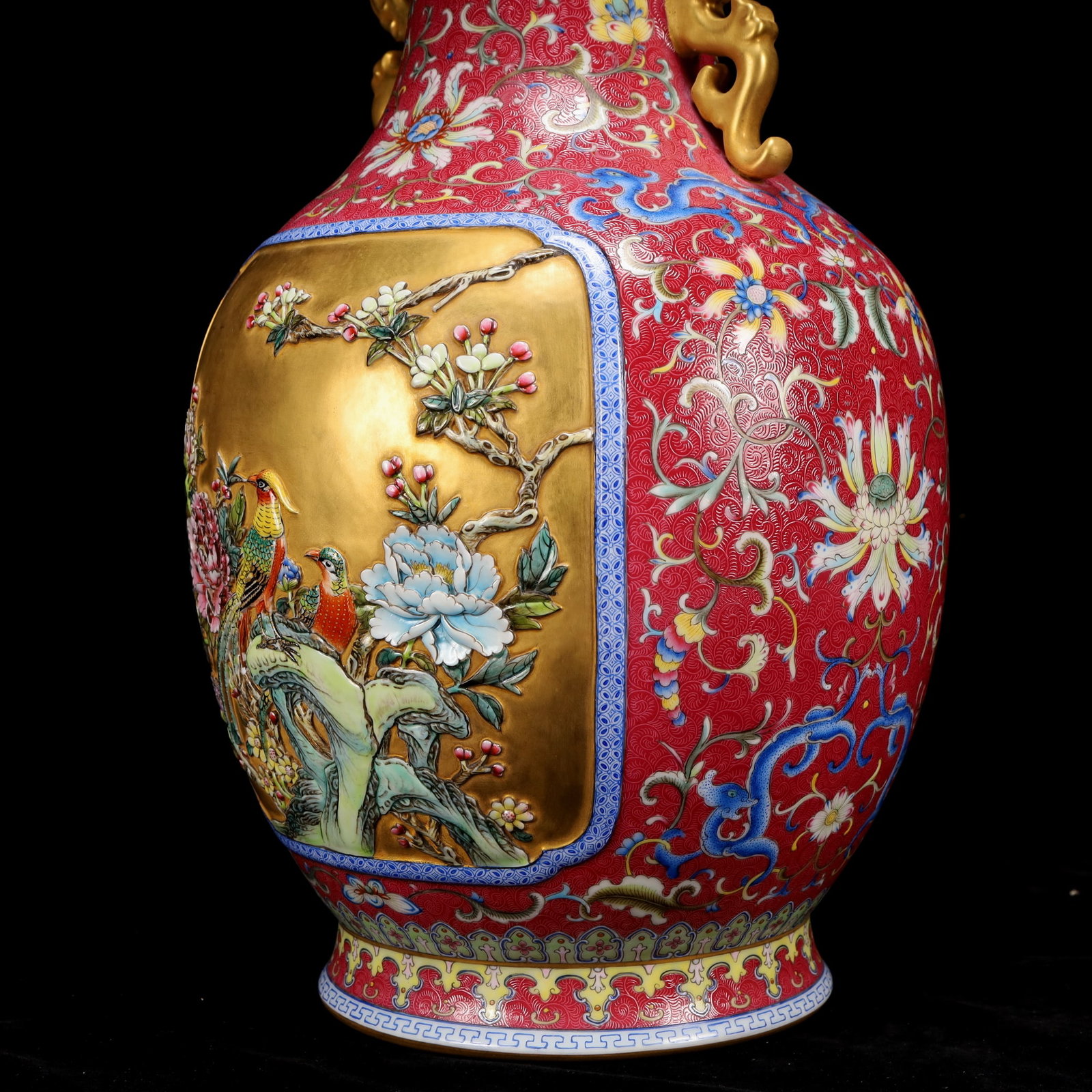 A Huge Famille-Rose Red Ground Painted Gold Flower and Bird Pattern Dragon-Ears Vase - 7