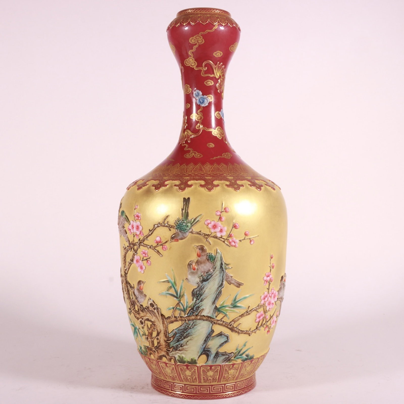 A Rare Enamel Gold Ground Flower and Bird Pattern Vase: Estimated Value:4400-8800 A Rare Enamel Gold Ground Flower and Bird Pattern Vase,Qing Dynasty, China,Qianlong Six-character Mark,Size:14.2inx6.3in 珐琅彩金地花Ɣ