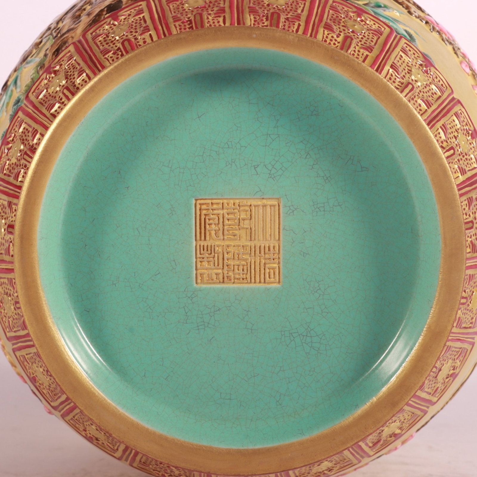 A Rare Enamel Gold Ground Flower and Bird Pattern Vase - 9
