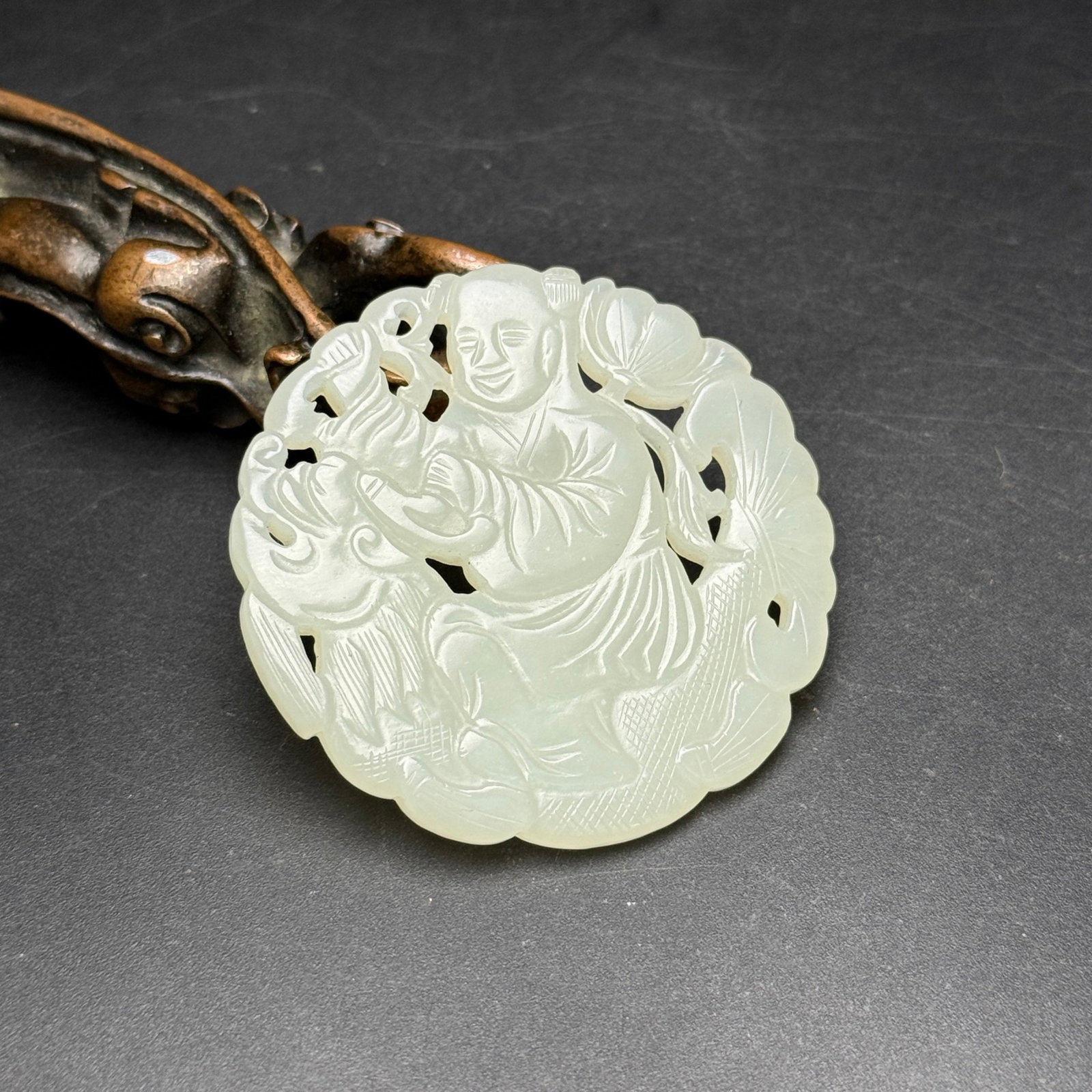 An Exquisite White Jade Hollow Figure Kylin Pattern Pendant - 7