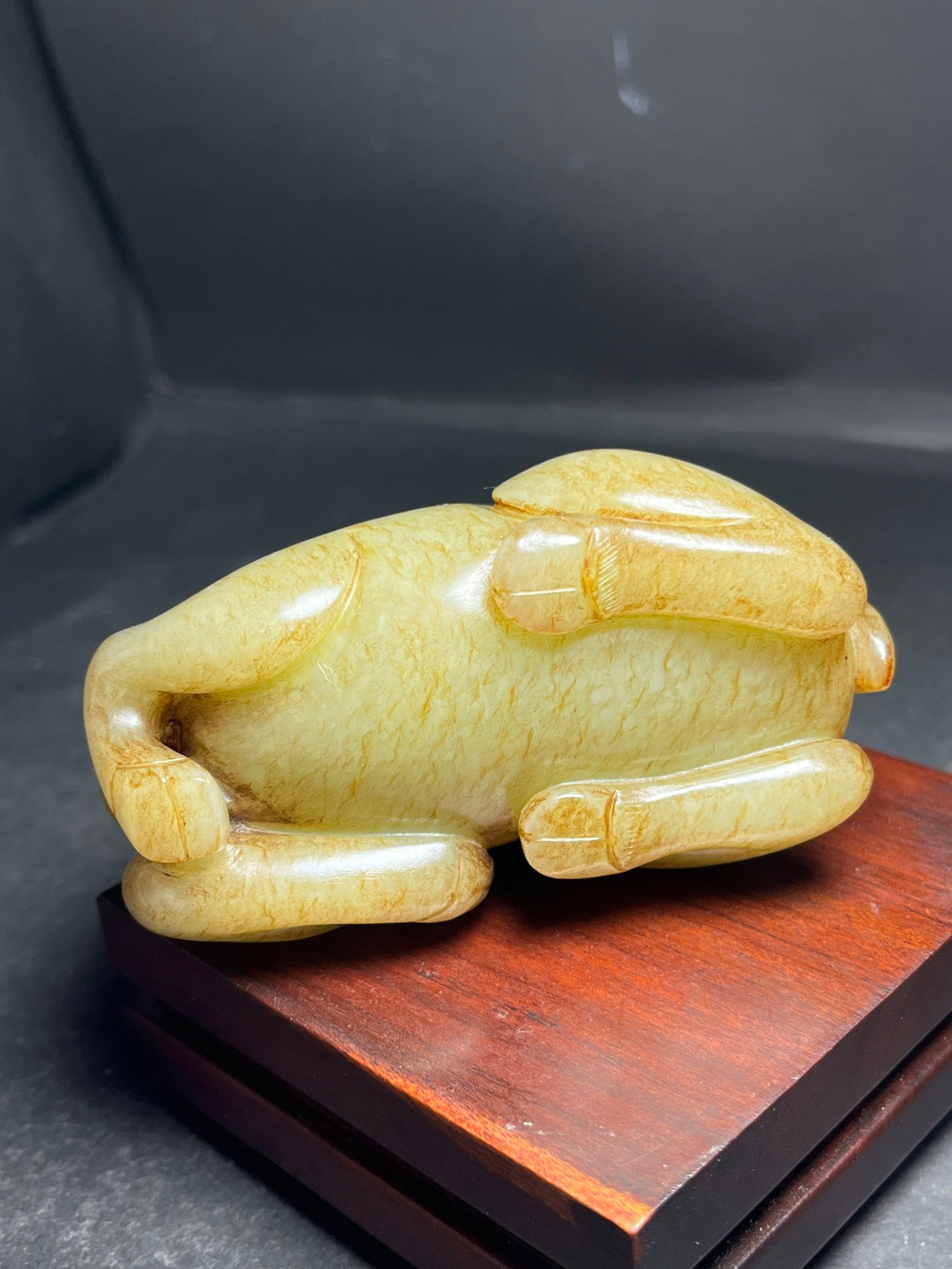 An Exquisite White Jade Sheep Hand Piece - 7