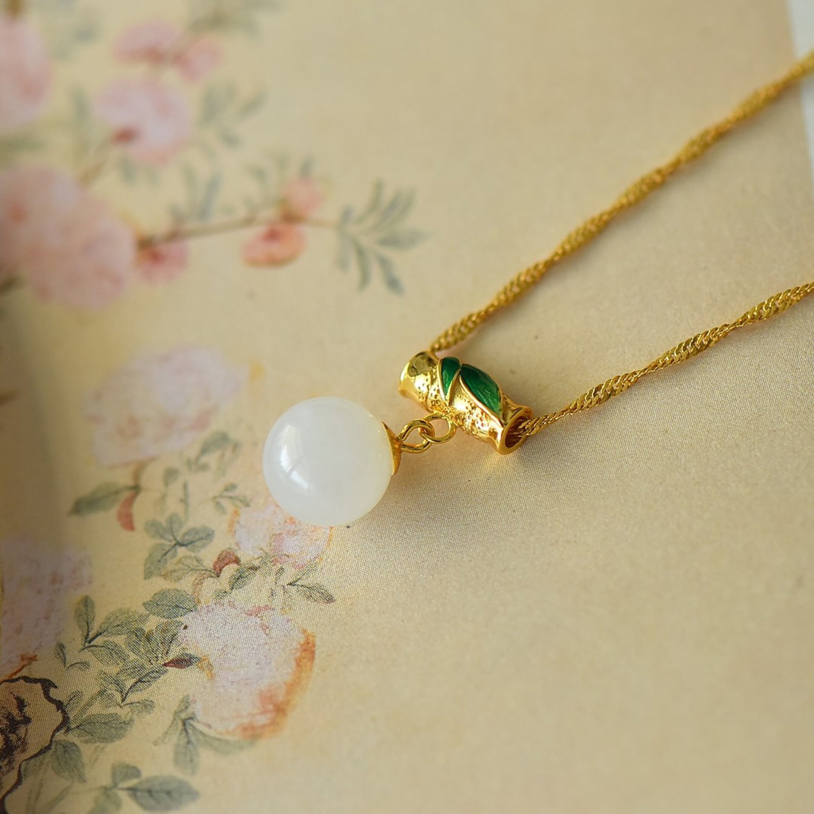 An Exquisite Sterling Silver-Gold Plated Inlaid White Jade Pendant - 3