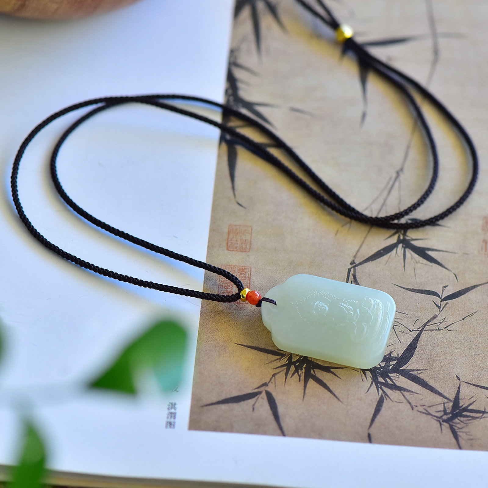 An Exquisite White Jade Bodhisattva Pendant - 4