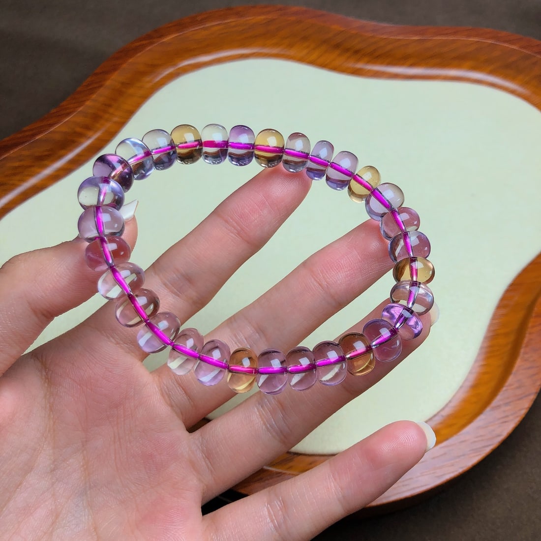 An Exquisite Crystal Bracelets - 4