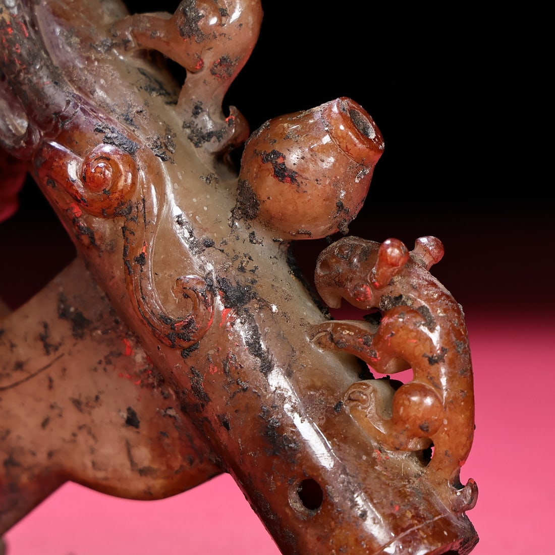 An Exquisite White Jade Auspicious Beast Pattern Ornament - 2