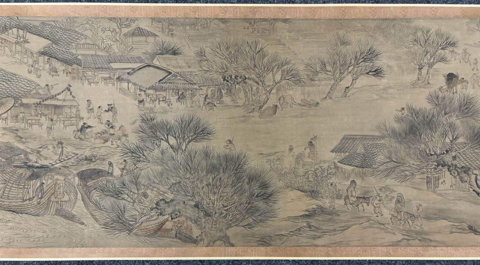A Chinese Hand Scroll Ink Painting of Landscape and Figure on Silk,Chou Ying - 6