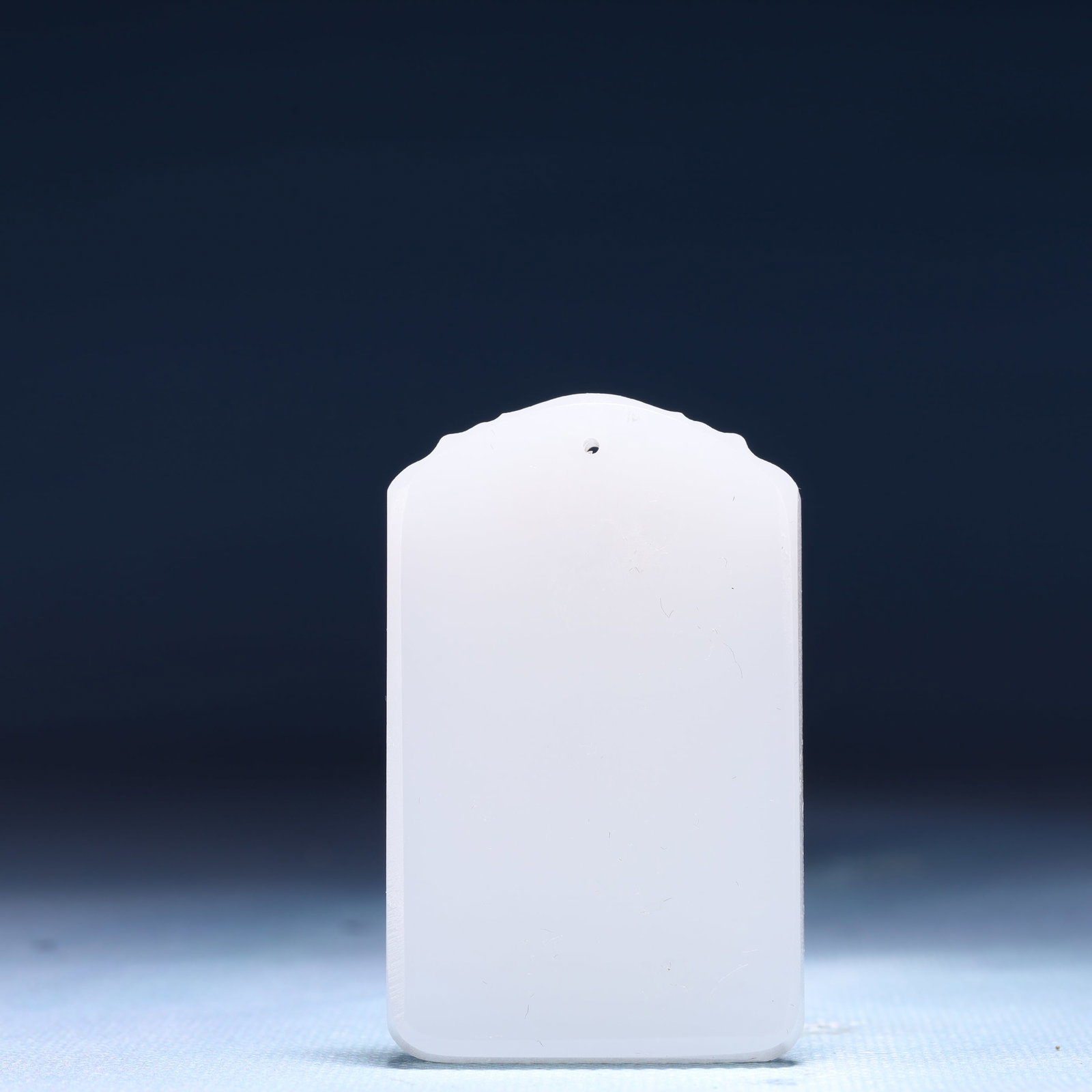An Exquisite White Jade Statue of Sakyamuni Pendant - 4