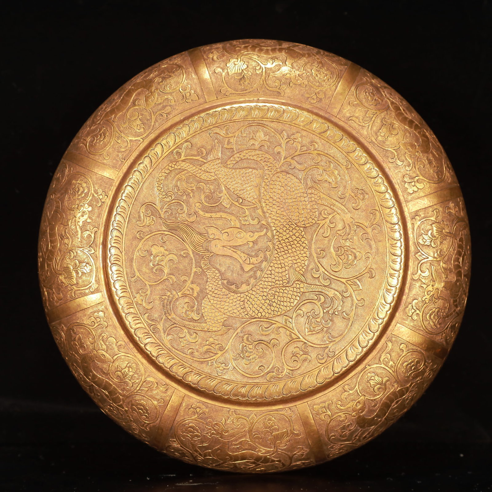 An Exquisite Gilt Bronze Flower Dragon Pattern Box with Cover - 8