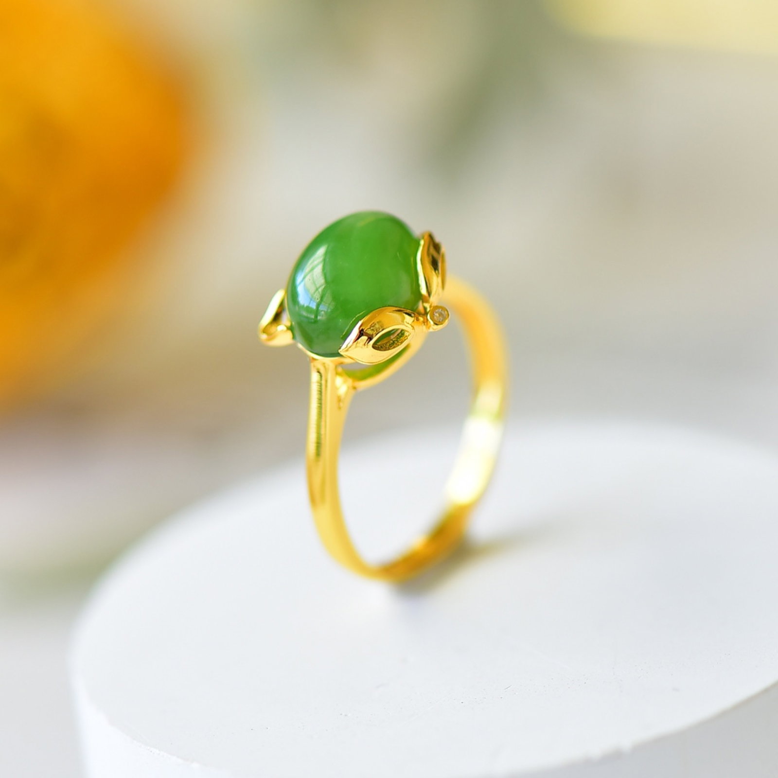 An Exquisite Sterling Silver-Gold Plated Inlaid Jasper Ring - 3