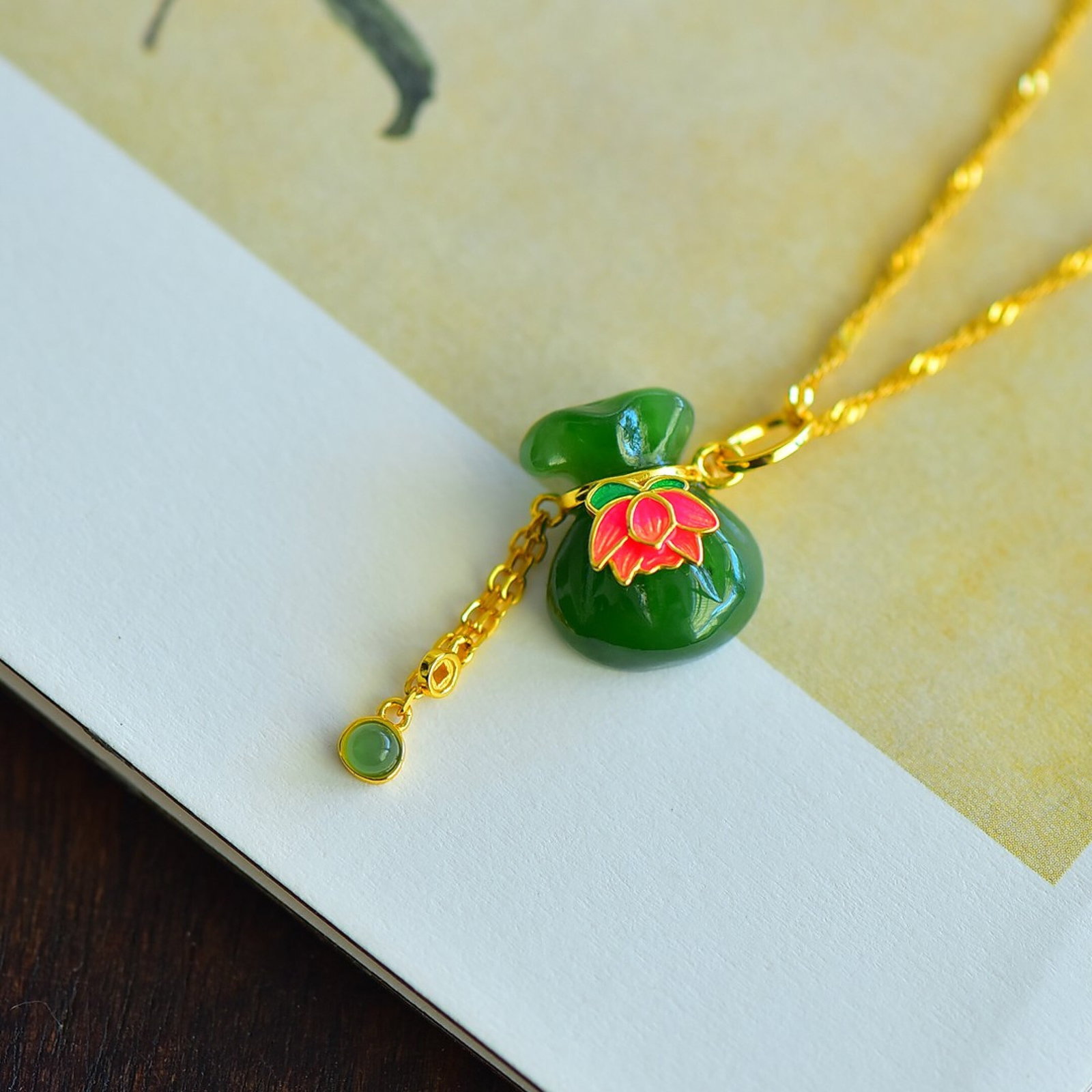An Exquisite Sterling Silver-Gold Plated Inlaid Jasper Pendant - 4
