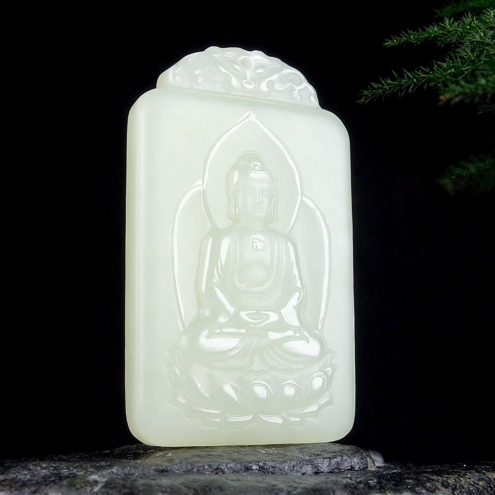 An Exquisite White Jade Statue of Sakyamuni Pendant - 2
