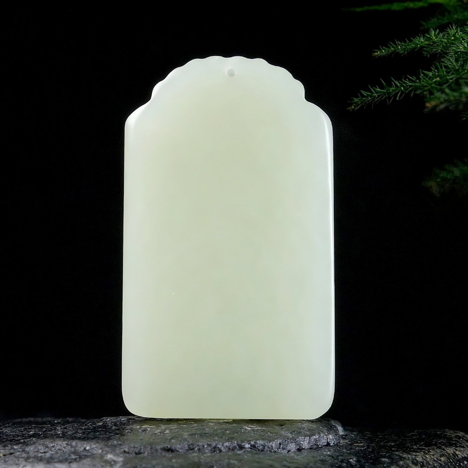 An Exquisite White Jade Statue of Sakyamuni Pendant - 4