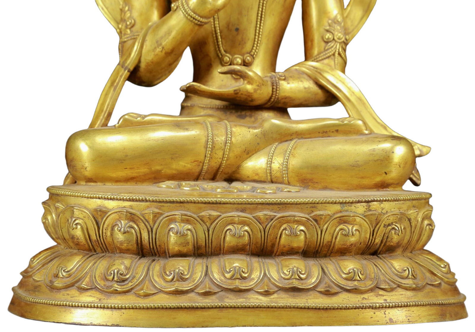 A Solemn Gilt Bronze Statue of Avalokitesvara - 4