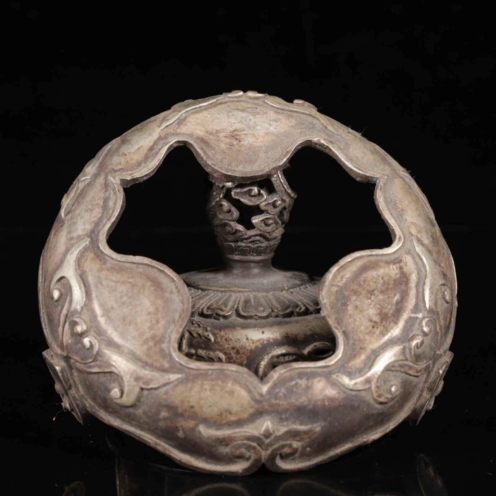 An Exquisite Silver-Plated Bronze Flower Pattern Dragon-Ears and Dragon Legs Censer - 17