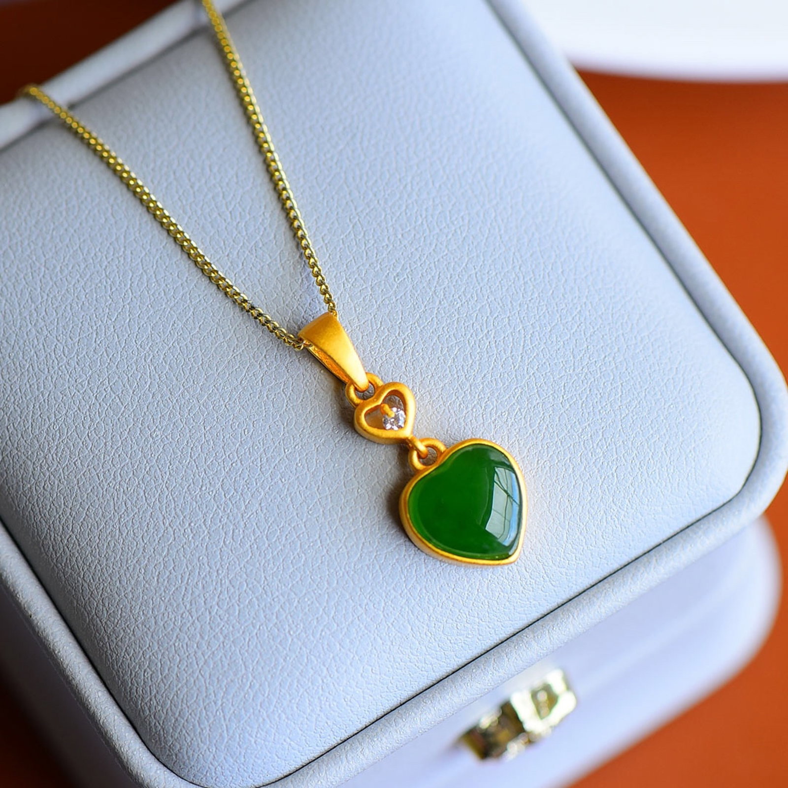 An Exquisite Sterling Silver-Gold Plated Inlaid Jasper Pendant - 2