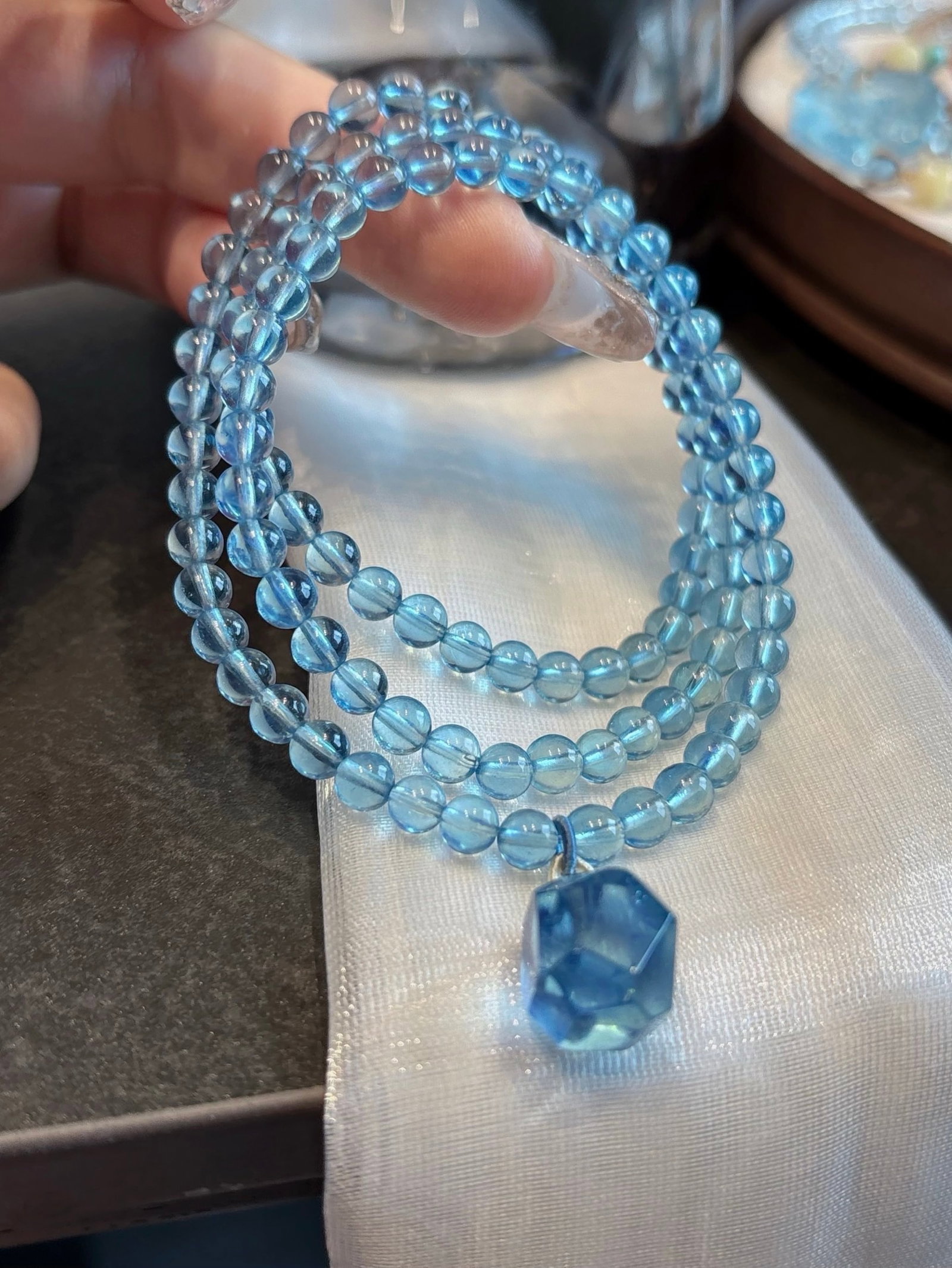 An Exquisite Aquamarine Bracelets - 4