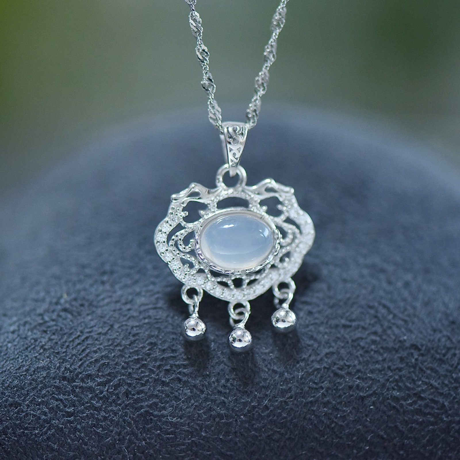 An Exquisite Sterling Silver Inlaid Agate Pendant - 4