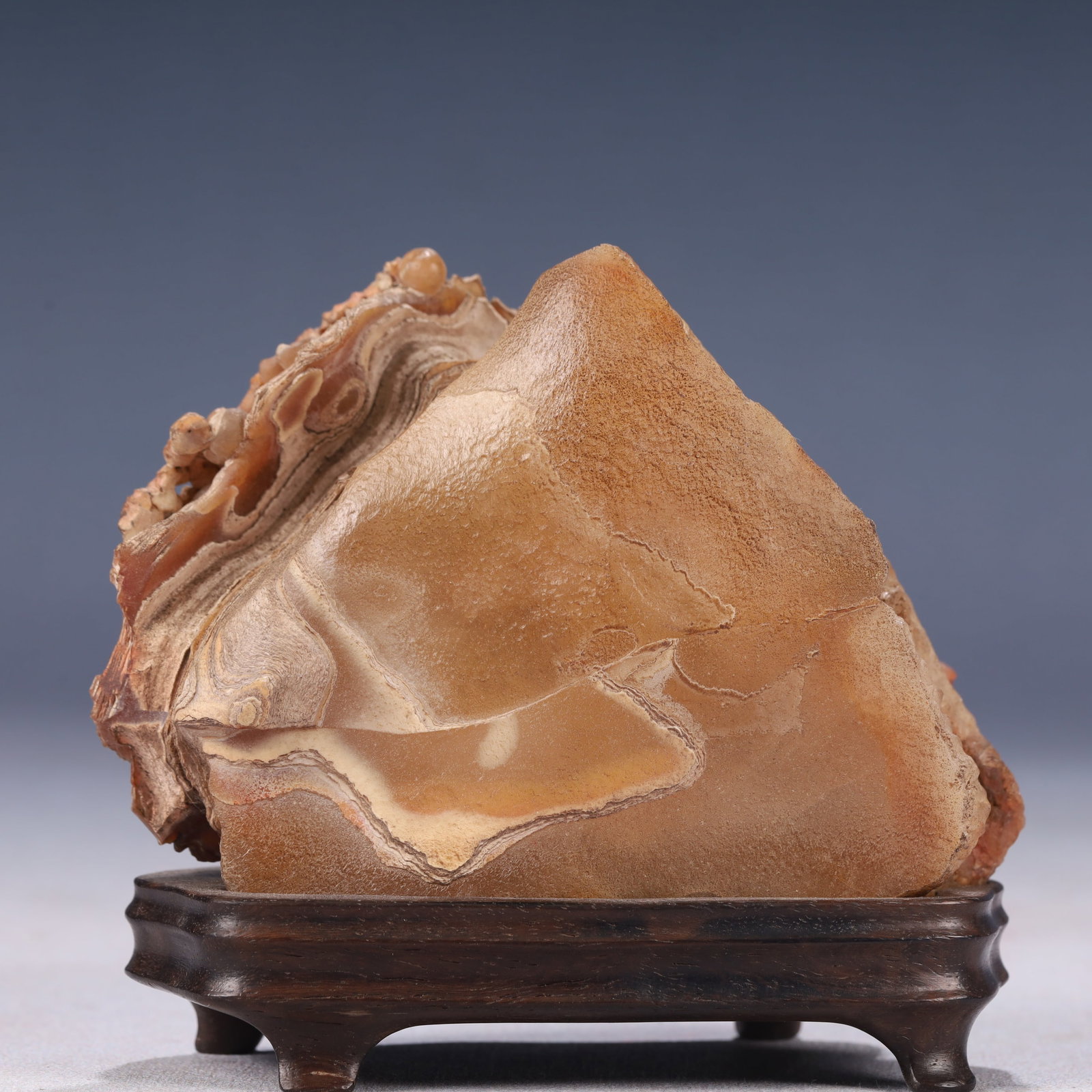 An Exquisite Stone Rockery Ornament,With Base: Estimated Value:1900-3800 An Exquisite Stone Rockery Ornament,With Base,Qing Dynasty, China,Size:3.9inx1.8inx3in,Weight:350g