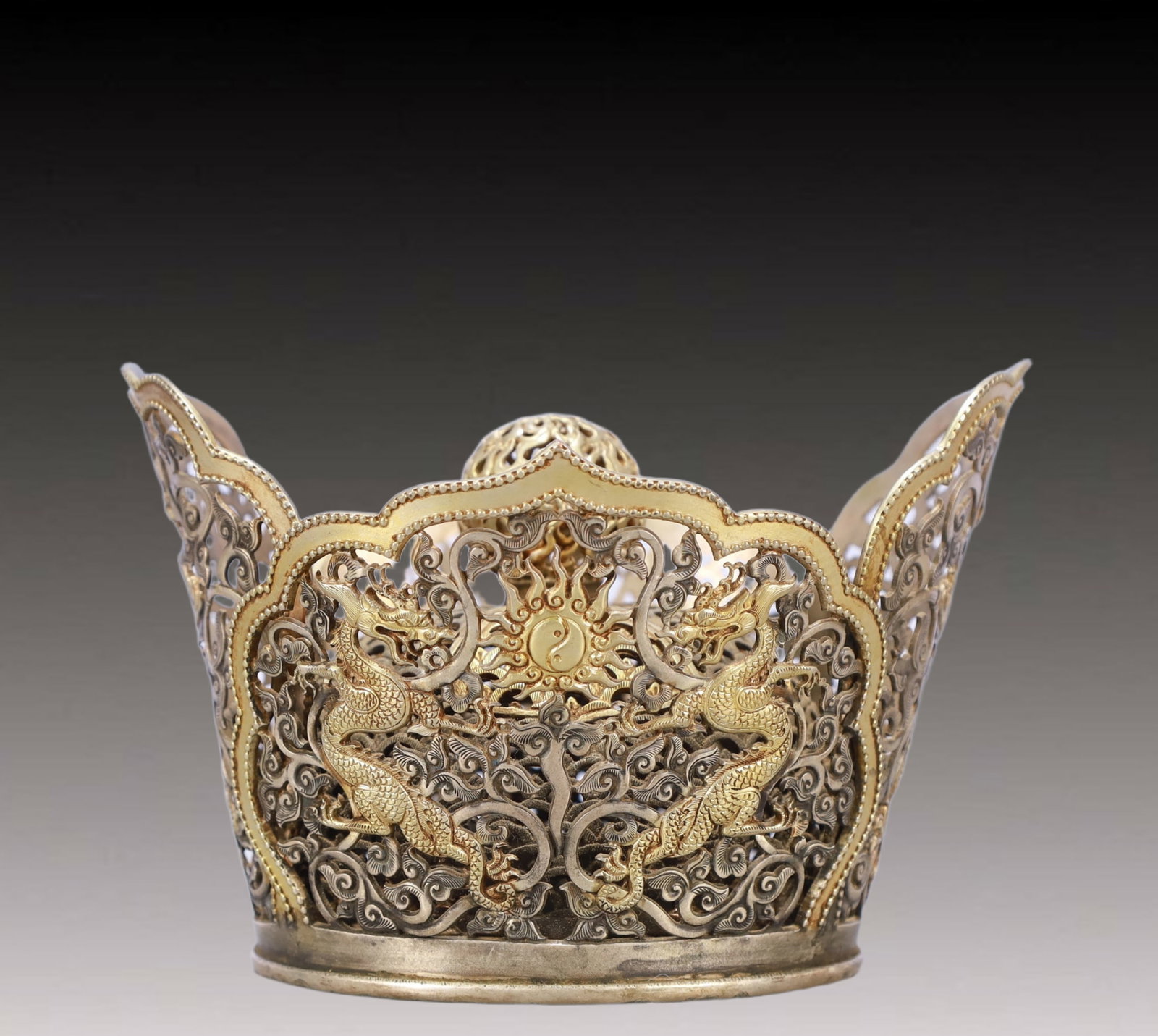 A Pair of Rare Gilt Silver Dragon and Phoenix Pattern Coronets - 5