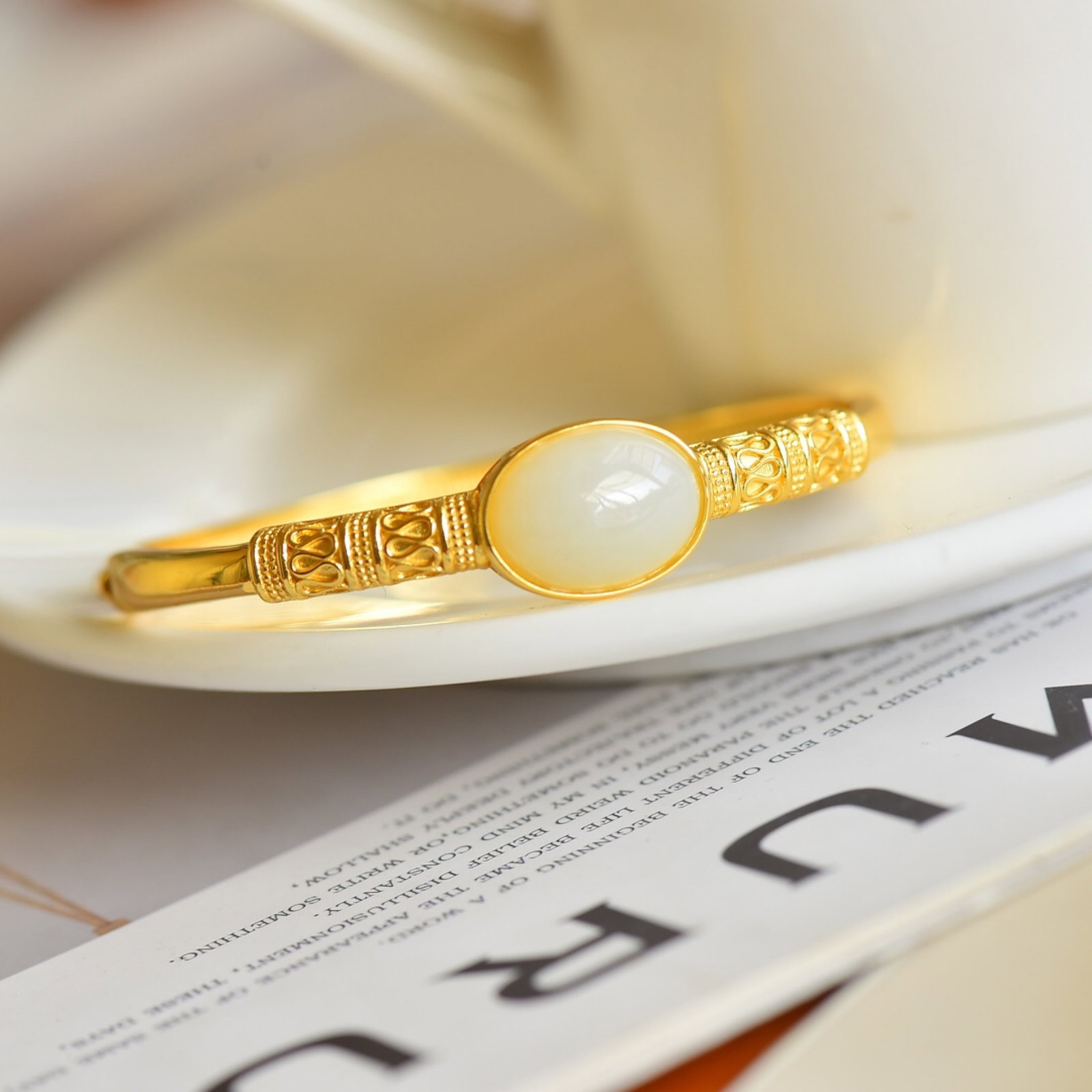 An Exquisite Sterling Silver-Gold Plated Inlaid White Jade Bracelet - 3