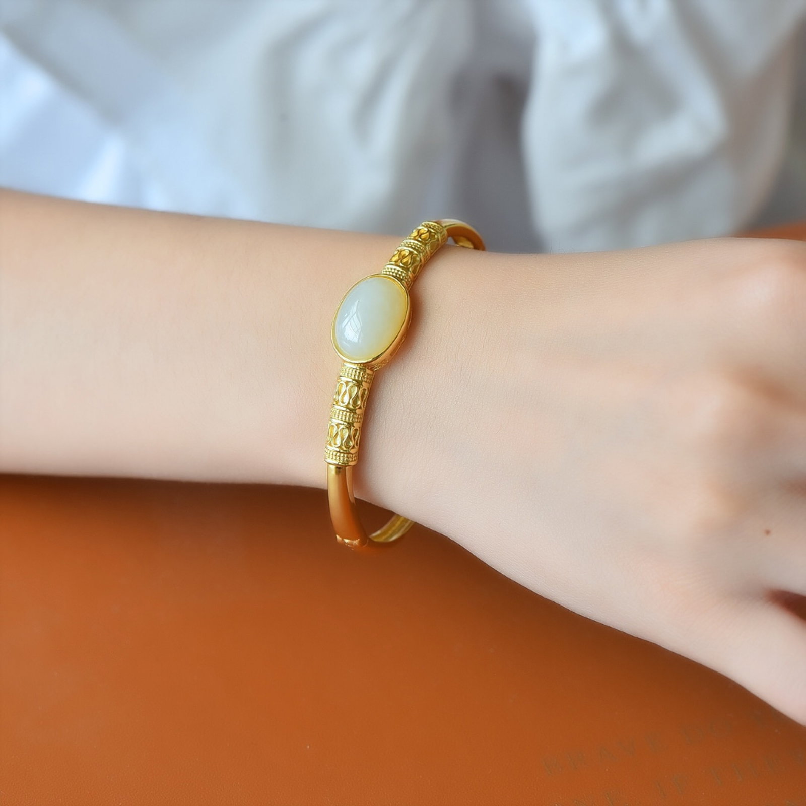 An Exquisite Sterling Silver-Gold Plated Inlaid White Jade Bracelet - 5