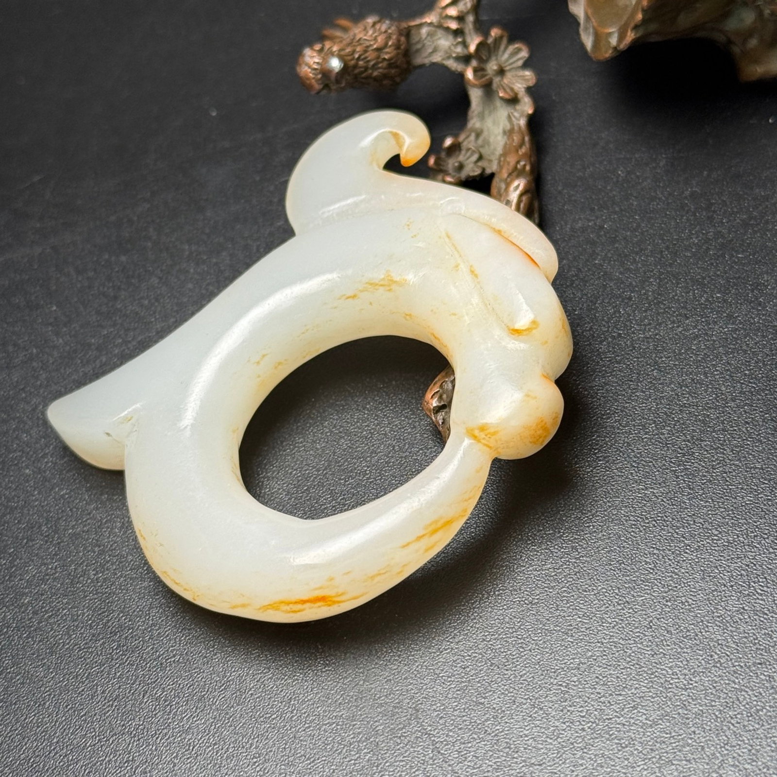 An Exquisite White Jade Pig-Dragon Pendant - 3