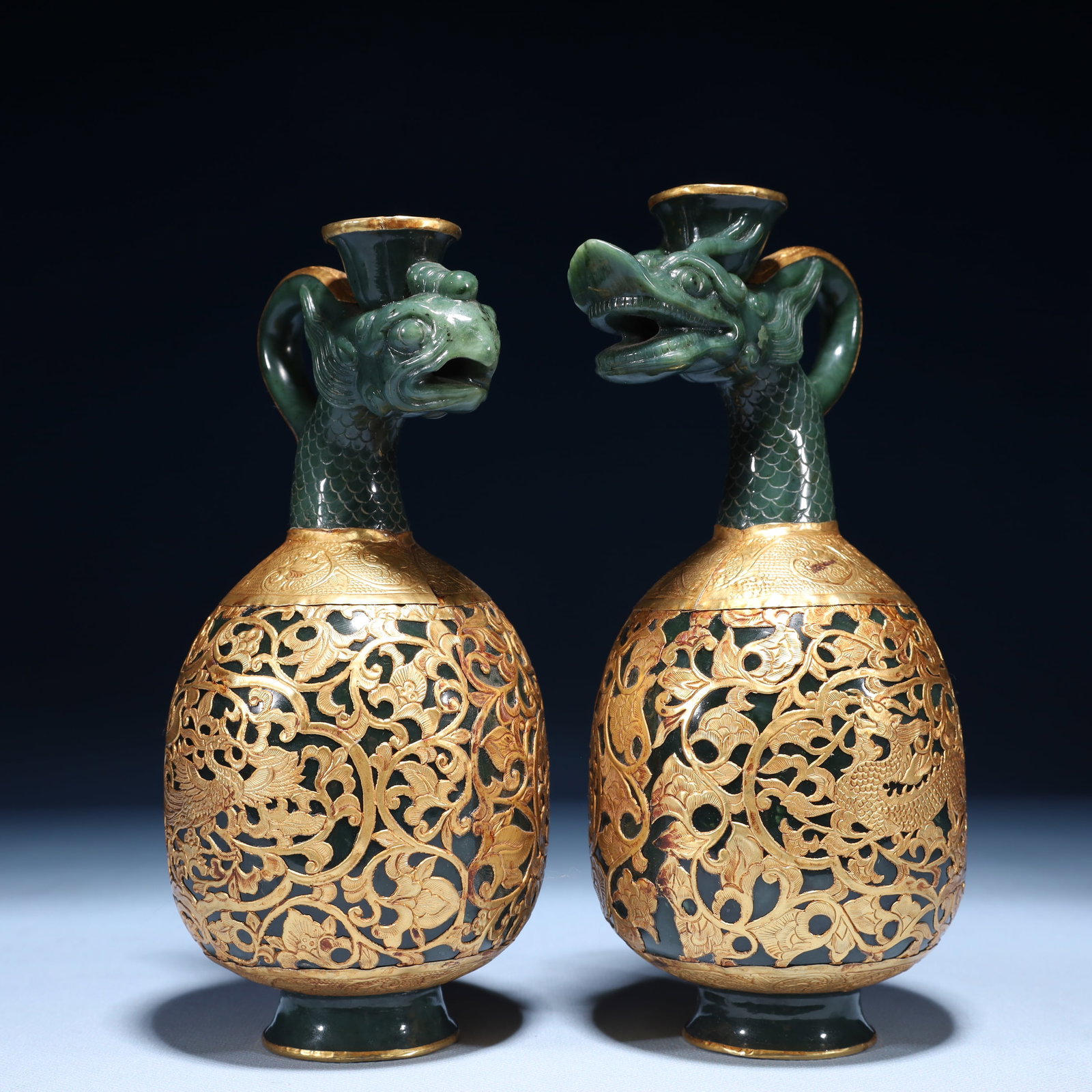 A Pair of Exquisite Jasper Cover with Gold Dragon and Phoenix Pattern Pots - 3