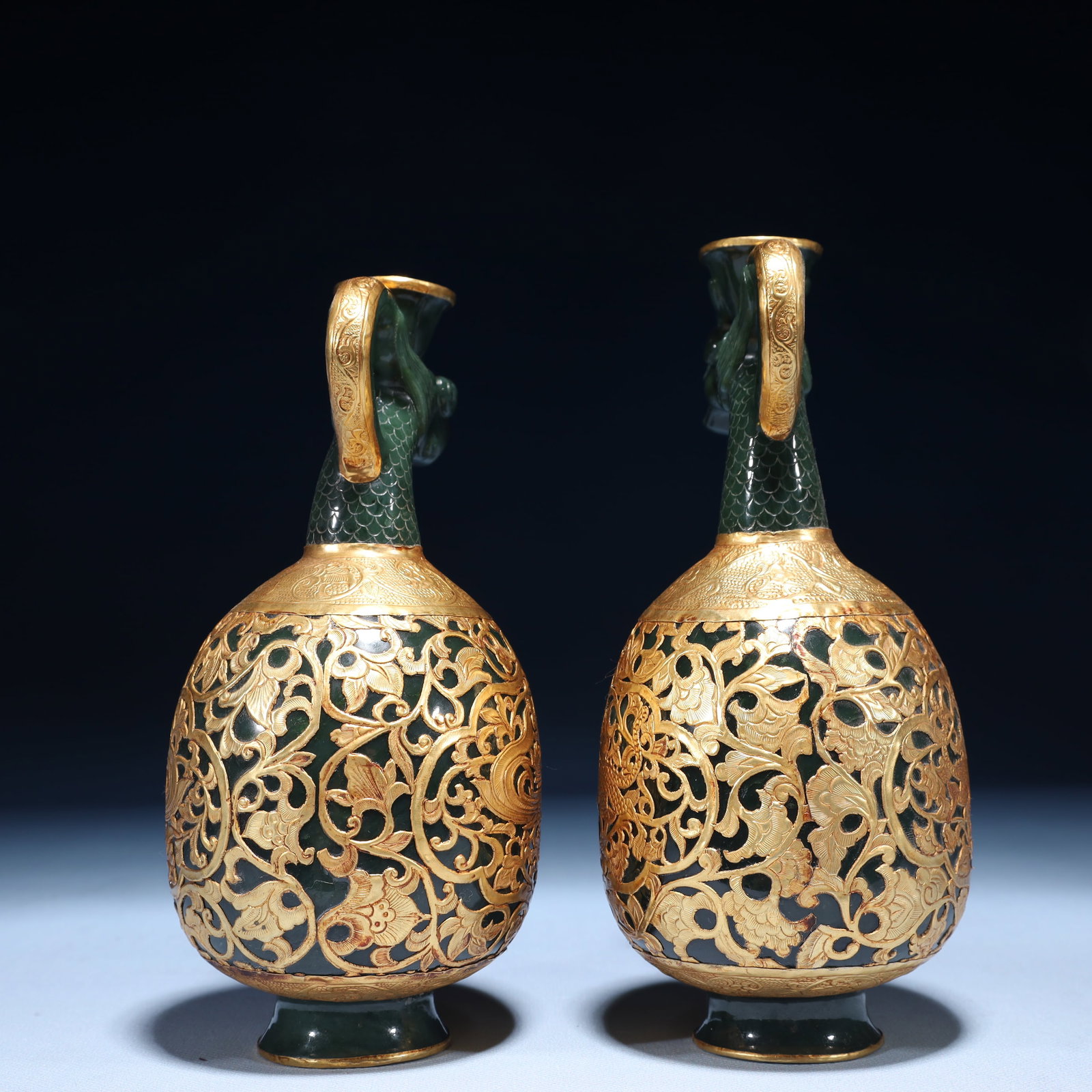 A Pair of Exquisite Jasper Cover with Gold Dragon and Phoenix Pattern Pots - 5
