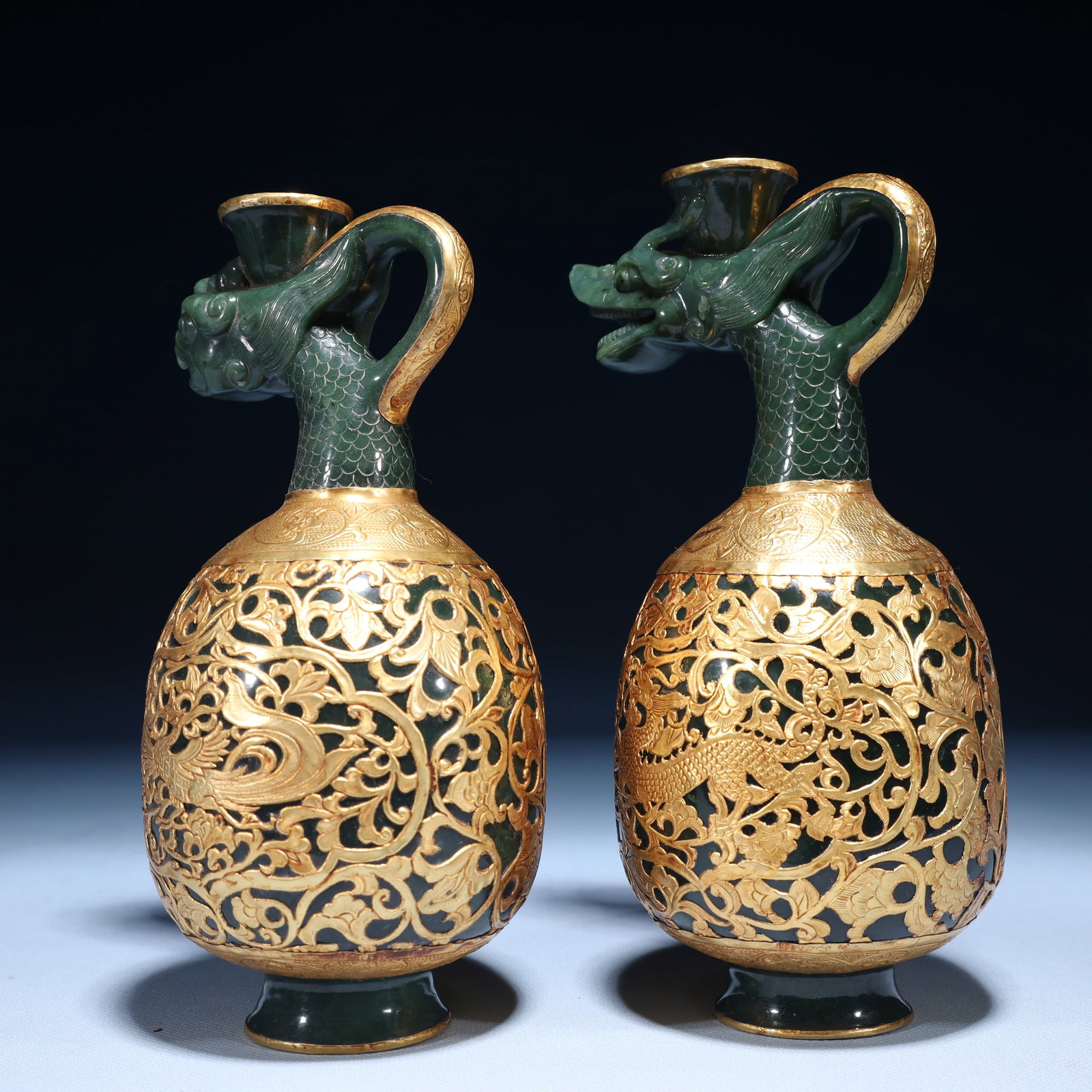 A Pair of Exquisite Jasper Cover with Gold Dragon and Phoenix Pattern Pots - 6