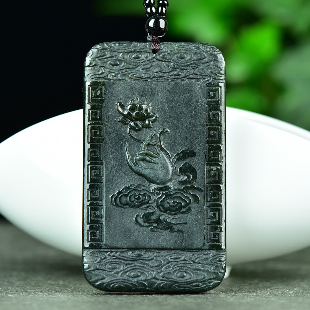 An Exquisite Sapphire Buddha Pattern Pendant - 5