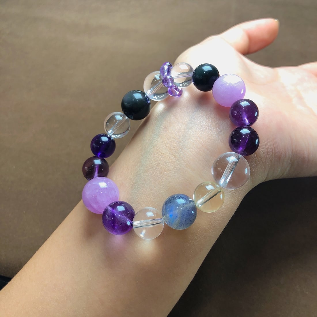 An Exquisite Crystal Bracelets - 4