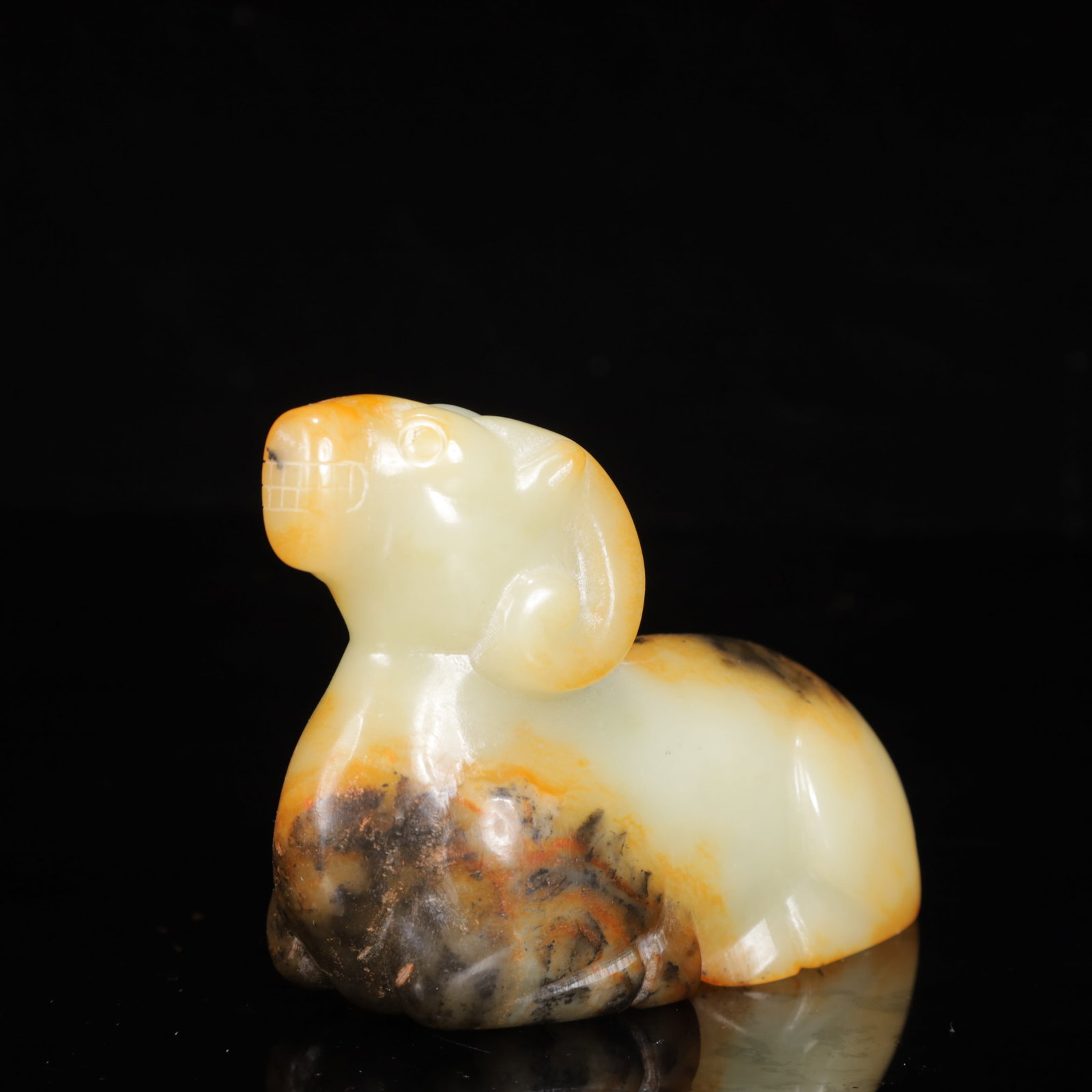 An Exquisite White Jade Sheep Ornament - 4
