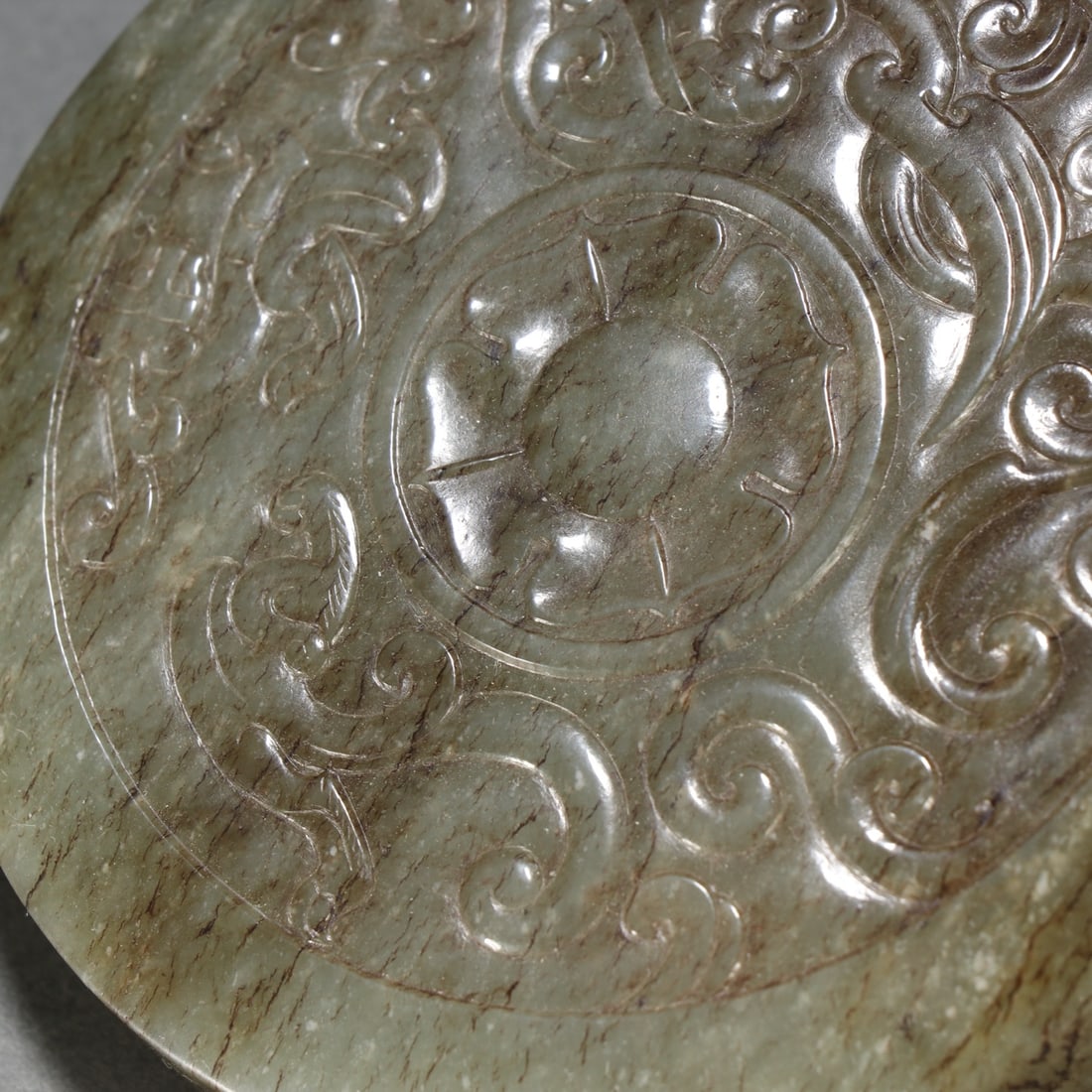 An Exquisite White Jade Chi-Dragon Pattern Cover Box - 6