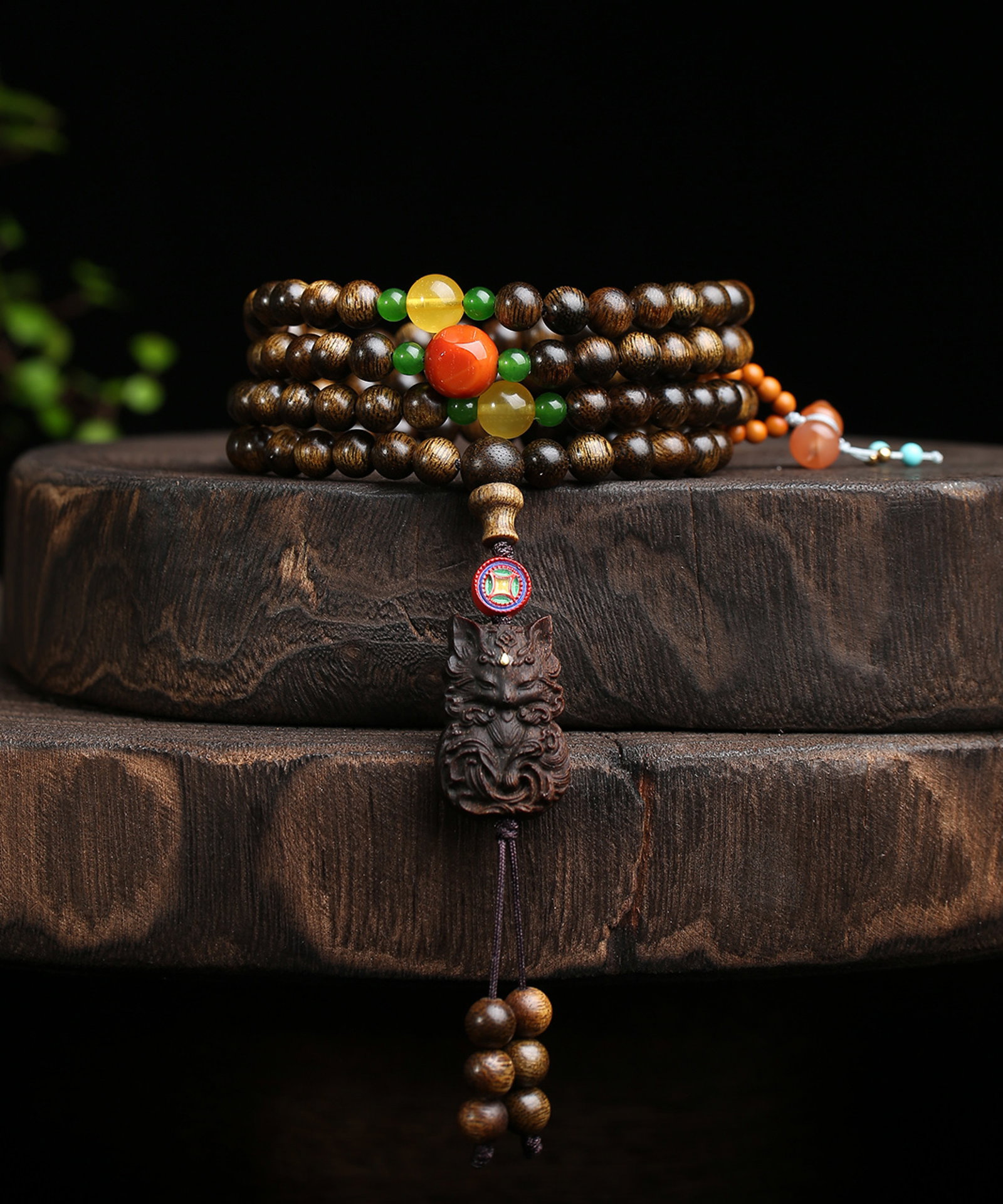 An Exquisite Eaglewood Bracelets - 3