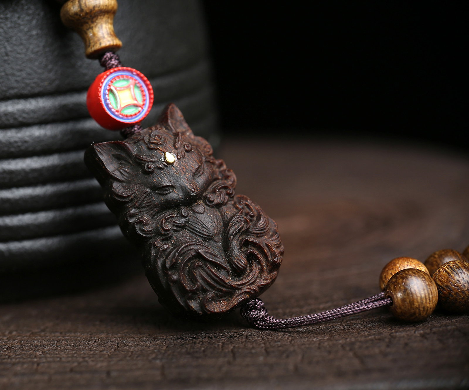 An Exquisite Eaglewood Bracelets - 4