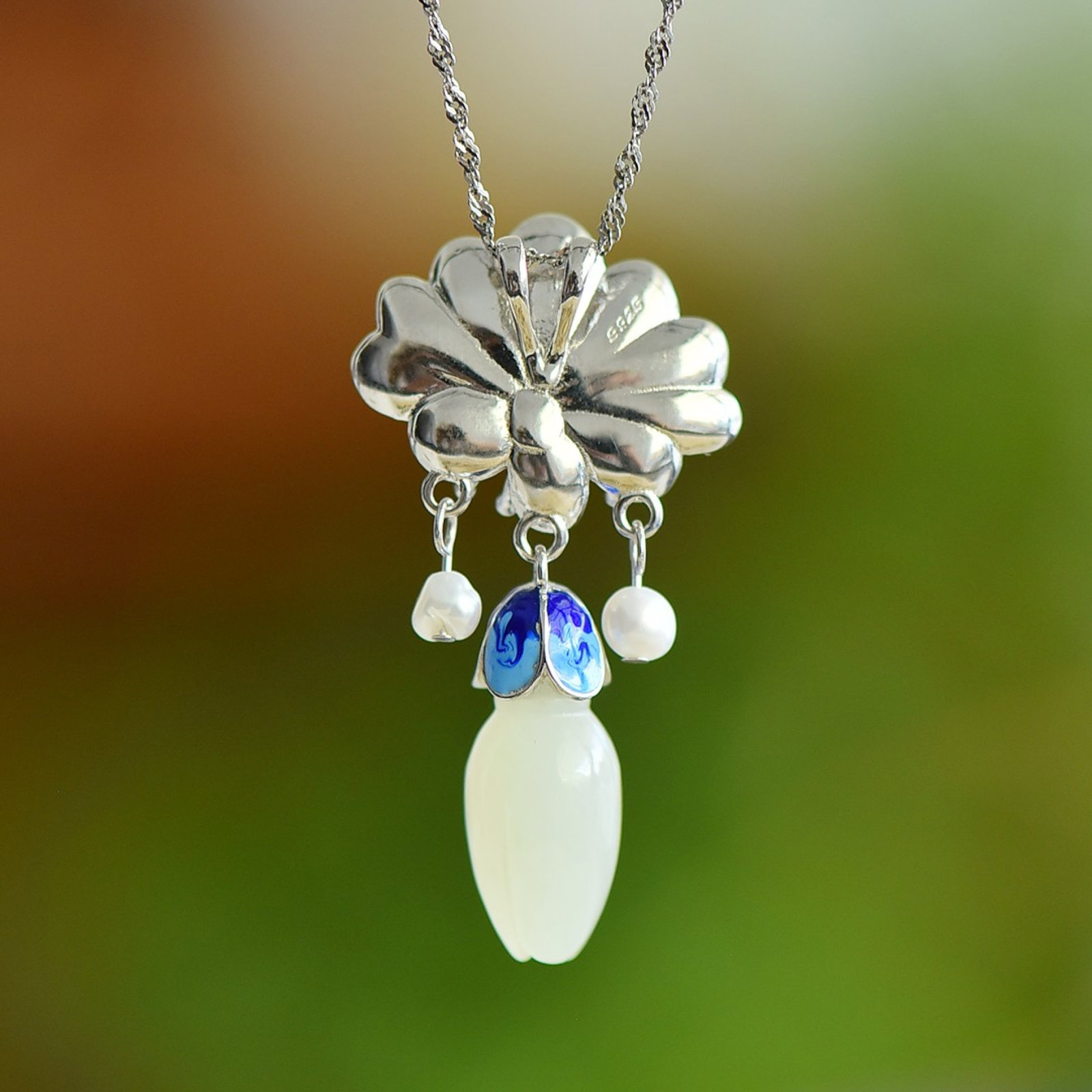 An Exquisite Sterling Silver Inlaid White Jade Pendant,Inlaid Pearls - 5