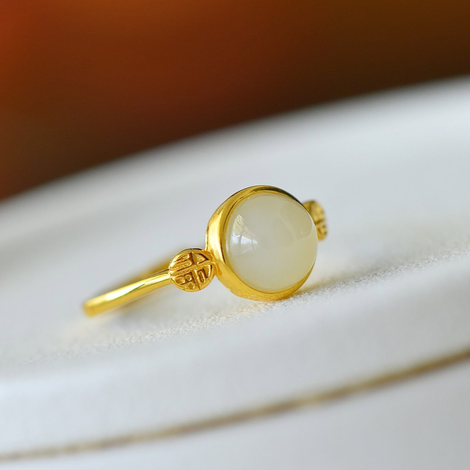 An Exquisite Sterling Silver-Gold Plated Inlaid White Jade Ring - 3
