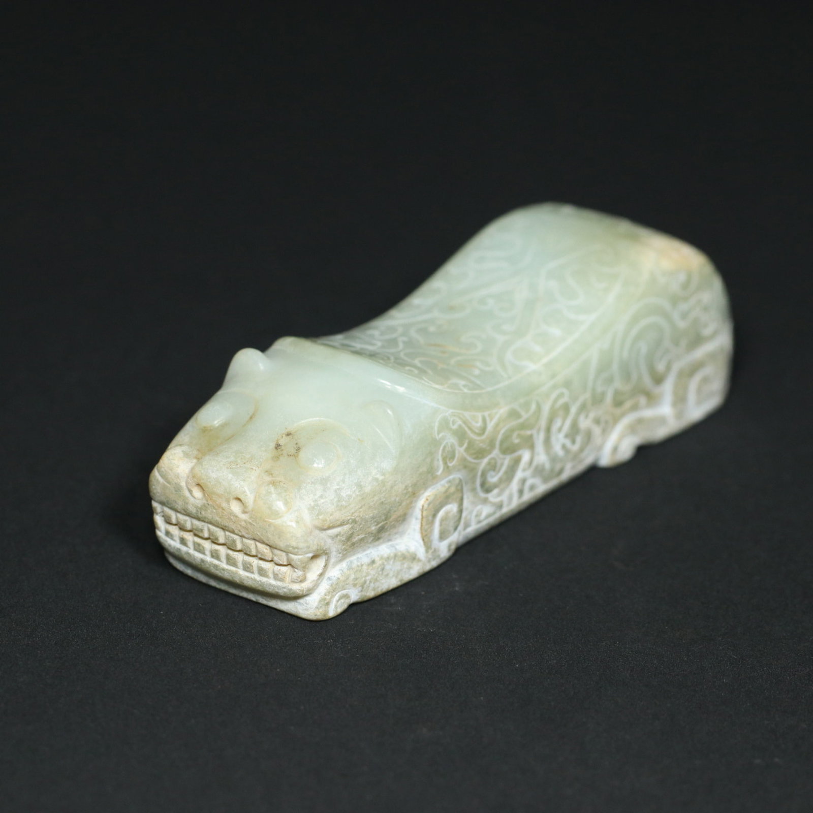 An Exquisite White Jade Dragon and Phoenix Pattern Tiger-Shaped Ornament - 6