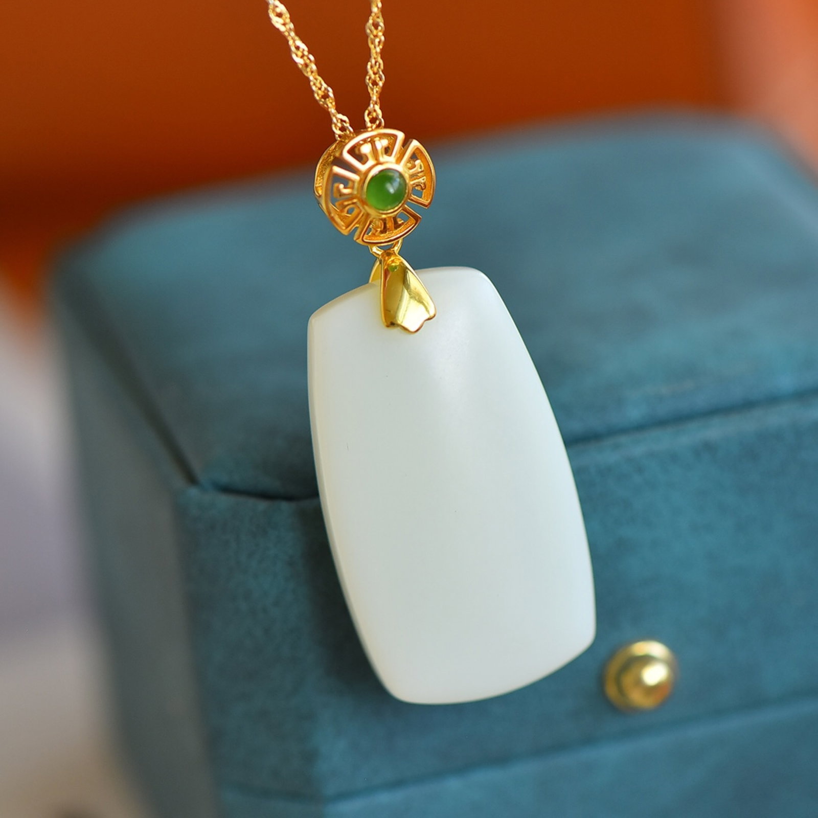 An Exquisite Sterling Silver-Gold Plated Inlaid White Jade Pendant - 3