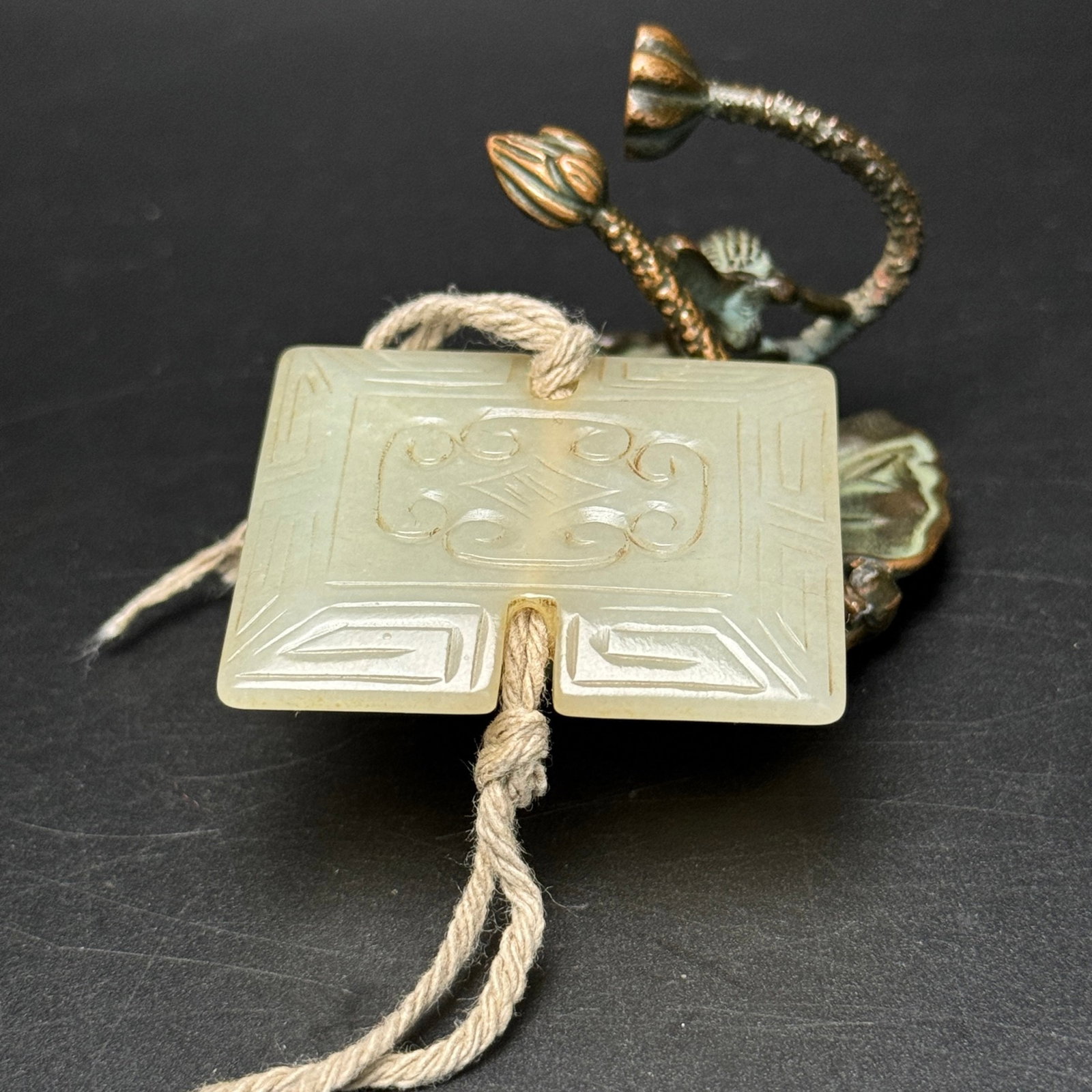 An Exquisite White Jade Shou-Character Pattern Pendant - 6
