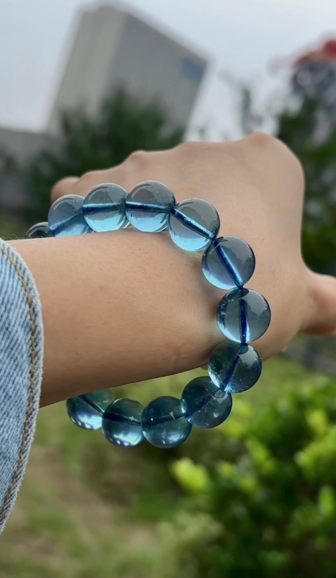An Exquisite Aquamarine Bracelets - 3