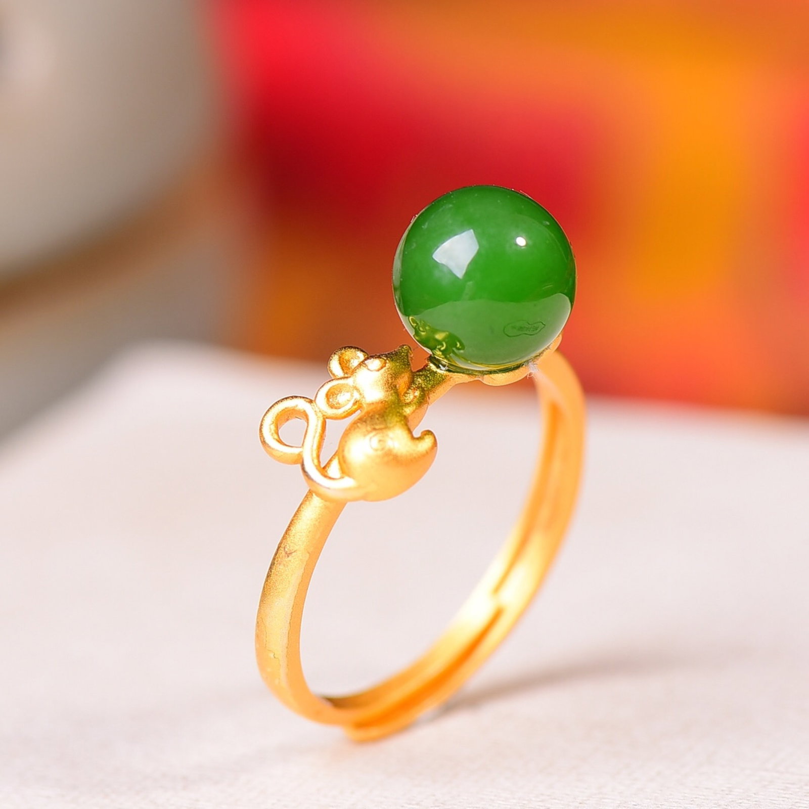 An Exquisite Sterling Silver-Gold Plated Inlaid Jasper Ring: Estimated Value:200-400 An Exquisite Sterling Silver-Gold Plated Inlaid Jasper Ring,Size:8mmx8mm 纯银镀金镶碧玉戒指