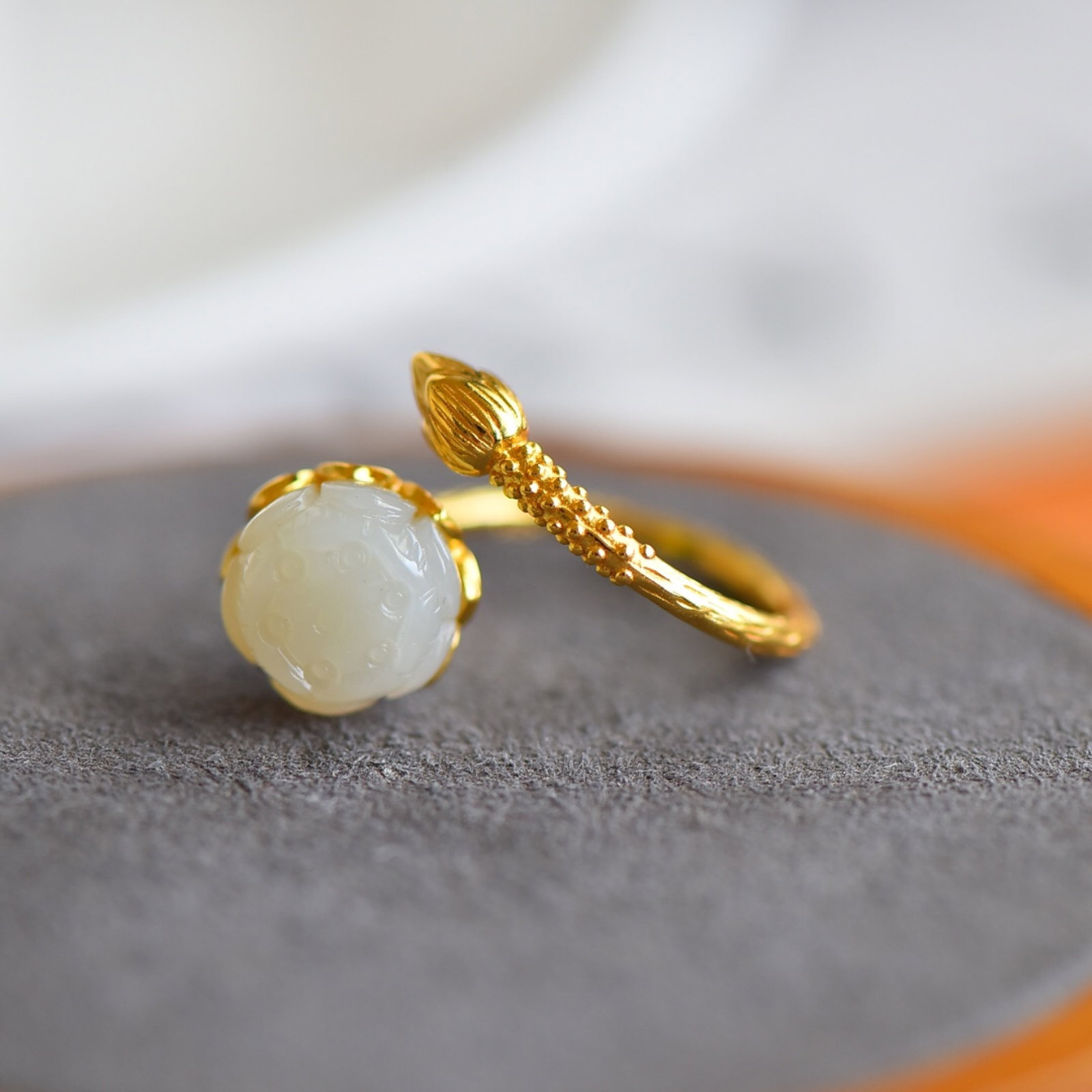 An Exquisite Sterling Silver-Gold Plated Inlaid White Jade Enamel Ring - 4