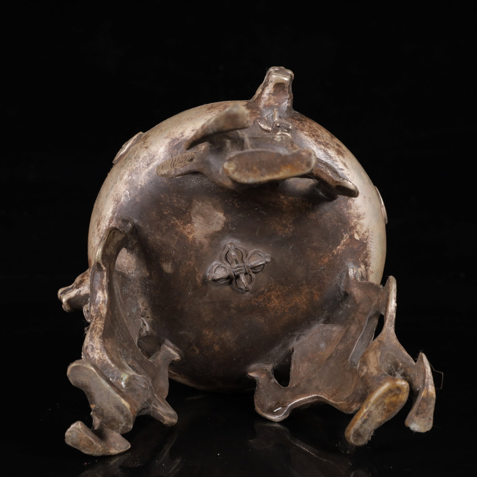 An Exquisite Silver-Plated Bronze Beast-Ears and Beast Legs Figure Censer - 14