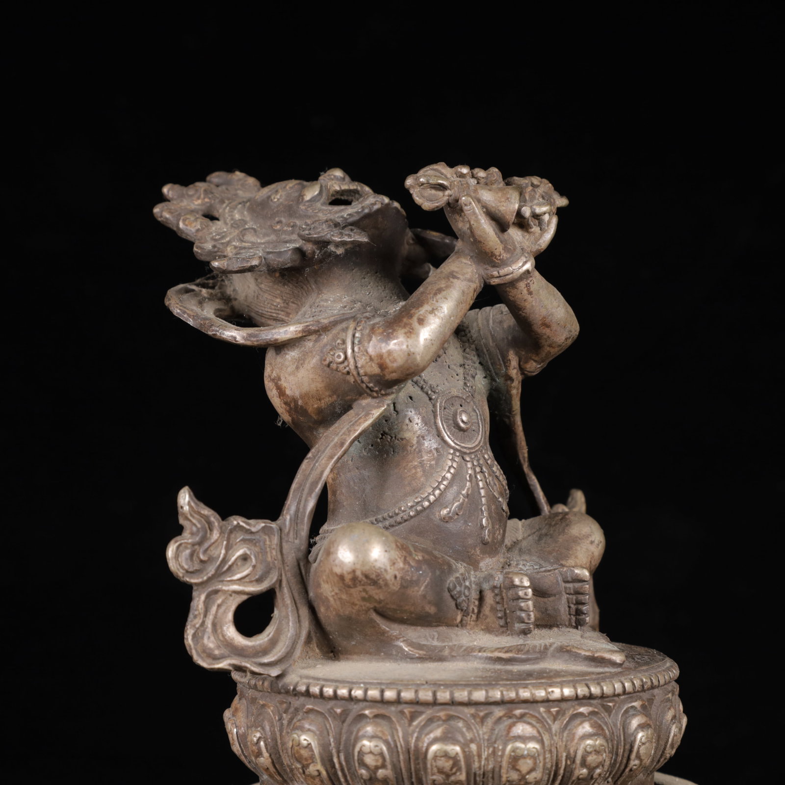 An Exquisite Silver-Plated Bronze Beast-Ears and Beast Legs Figure Censer - 9