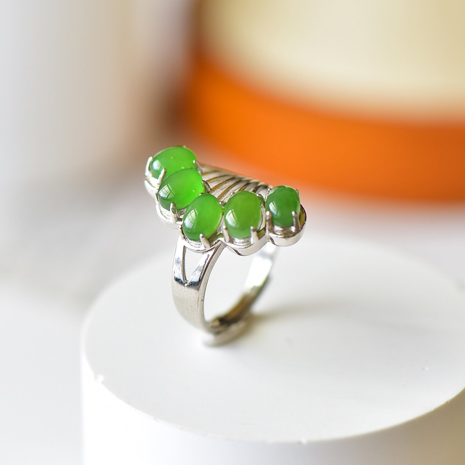 An Exquisite Sterling Silver Inlaid Jasper Ring - 2