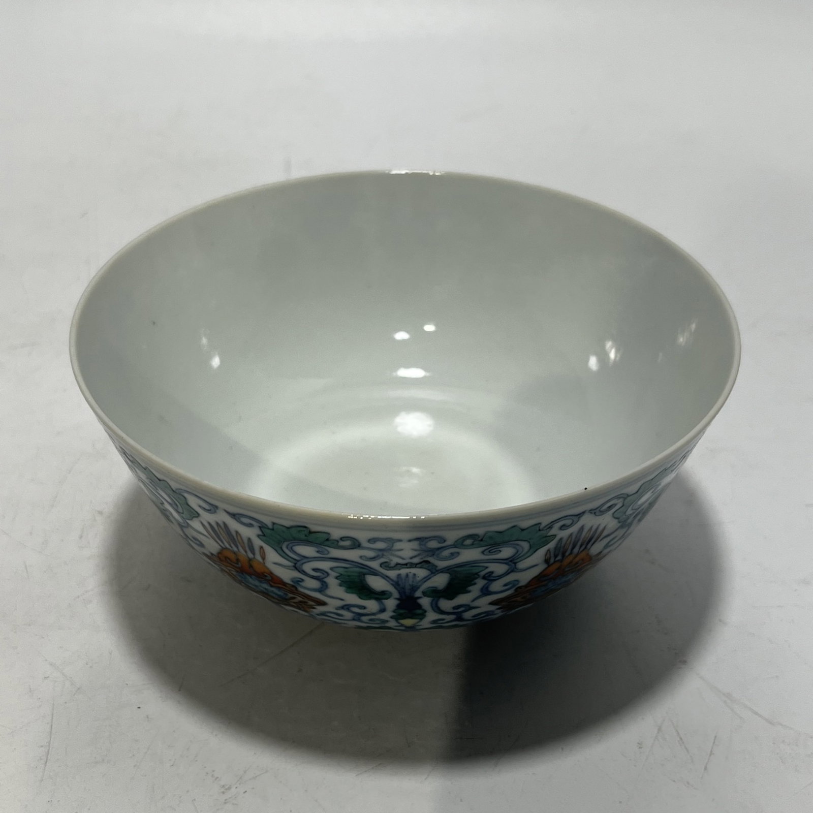 An Exquisite Doucai Lotus Pattern Bowl - 8