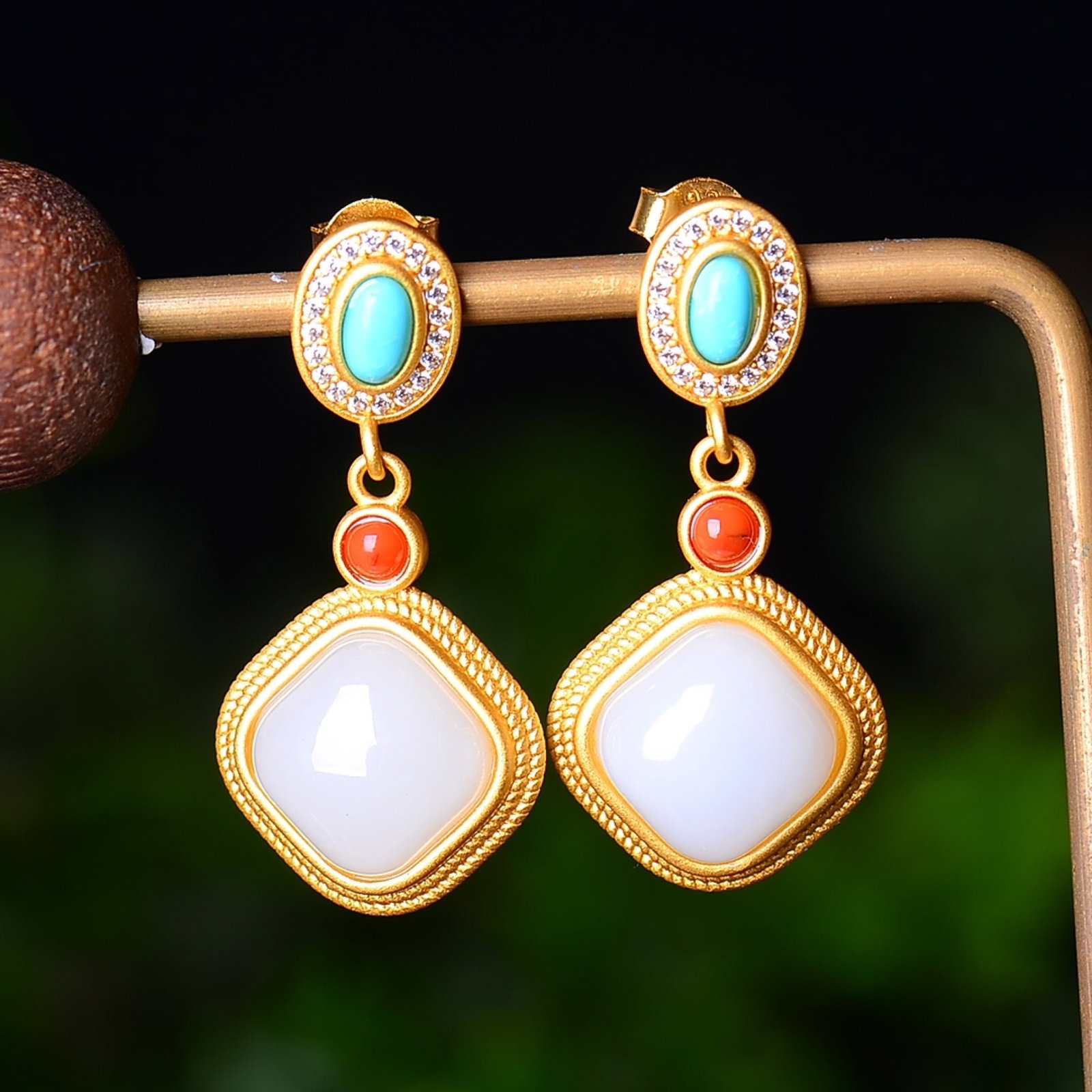 A Pair of Exquisite Sterling Silver-Gold Plated Inlaid White Jade Earrings: Estimated Value:300-600 A Pair of Exquisite Sterling Silver-Gold Plated Inlaid White Jade Earrings,Size:10mmx10mm 一对纯银镀金镶白玉耳஑