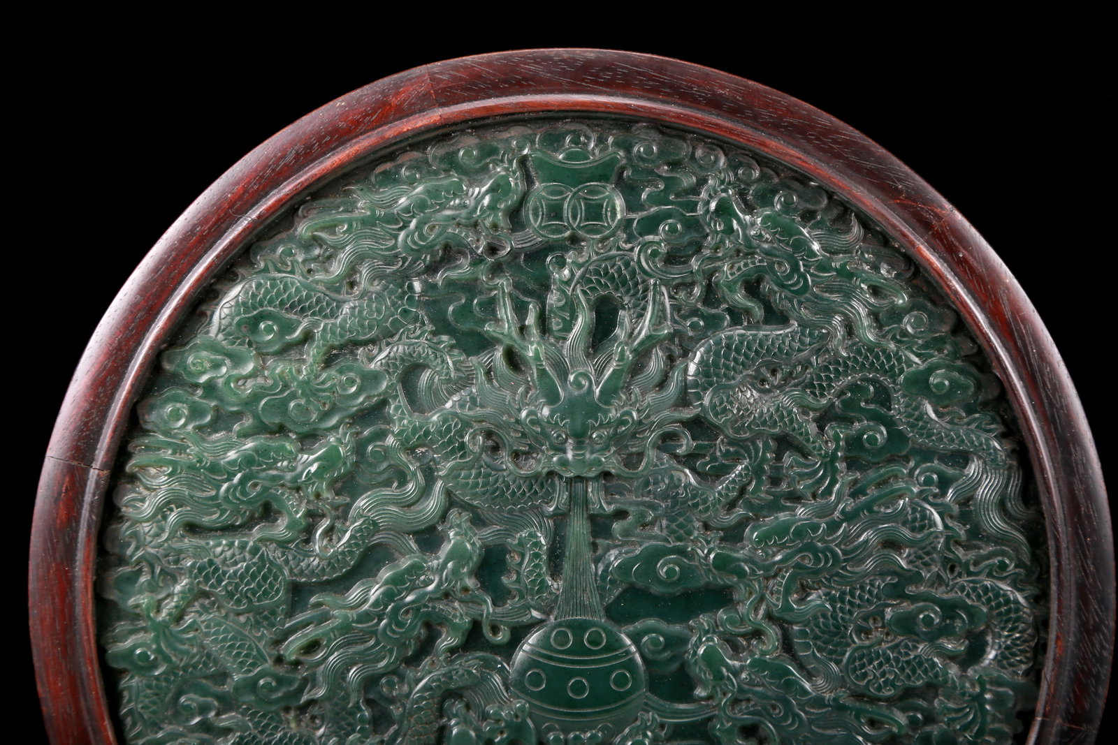 A Perfect Jasper Dragon Pattern Table Screen - 3